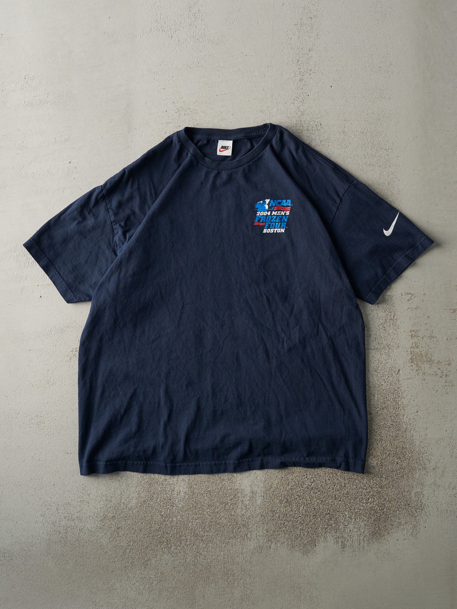 Vintage 04' Navy Blue NCAA Boston Frozen Four Nike Tee (L/XL)