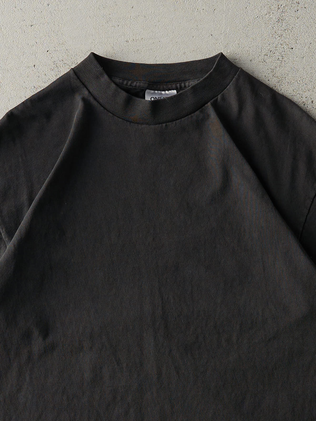 Vintage 90s Black Blank Single Stitch Tee (M)