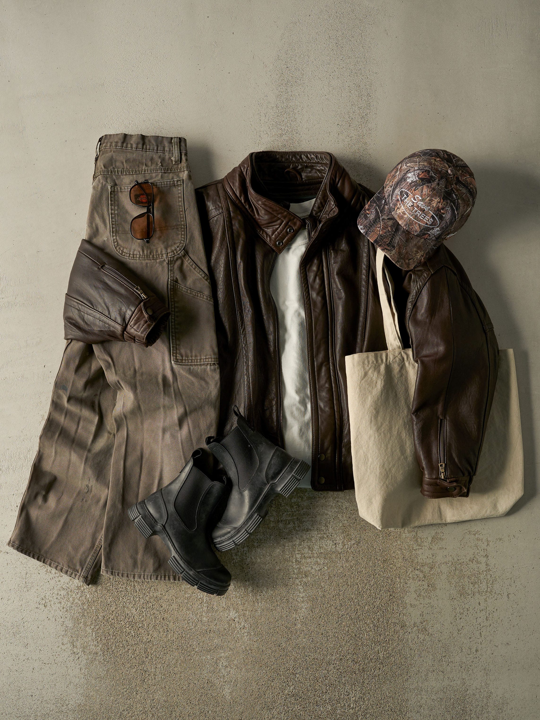 Vintage 90s Brown Pelle Studio Leather Bomber Jacket (L/XL)