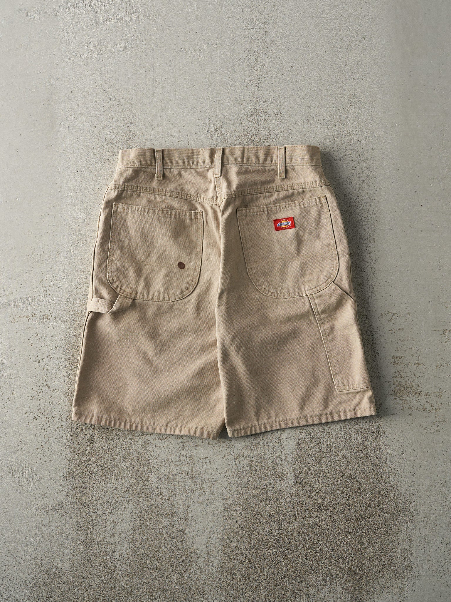 Vintage 90s Beige Dickies Carpenter Shorts (31x9)