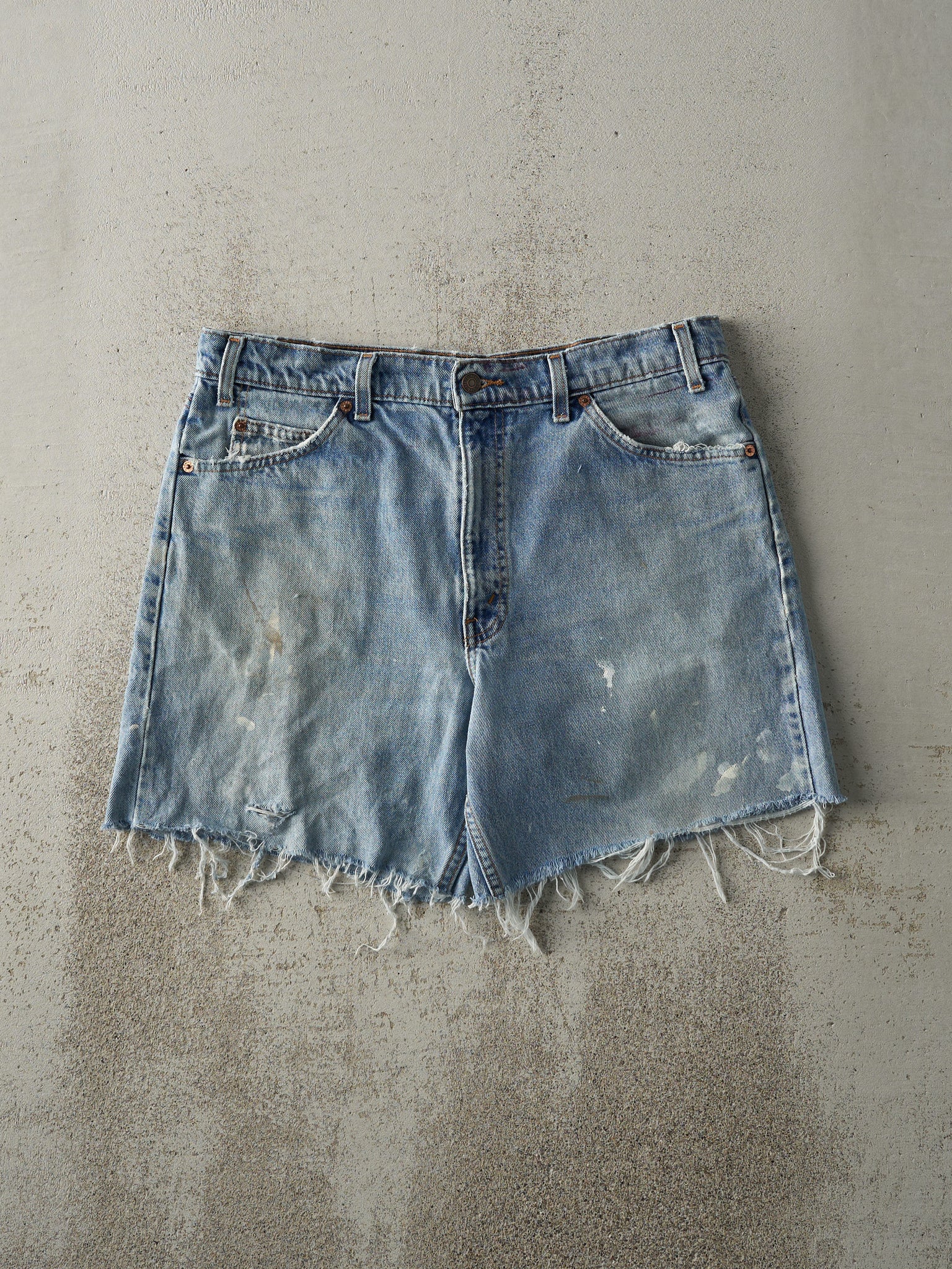 Vintage 90s Light Wash Relaxed Fit Levi's 550 Orange Tab Jean Shorts (35x6.5)