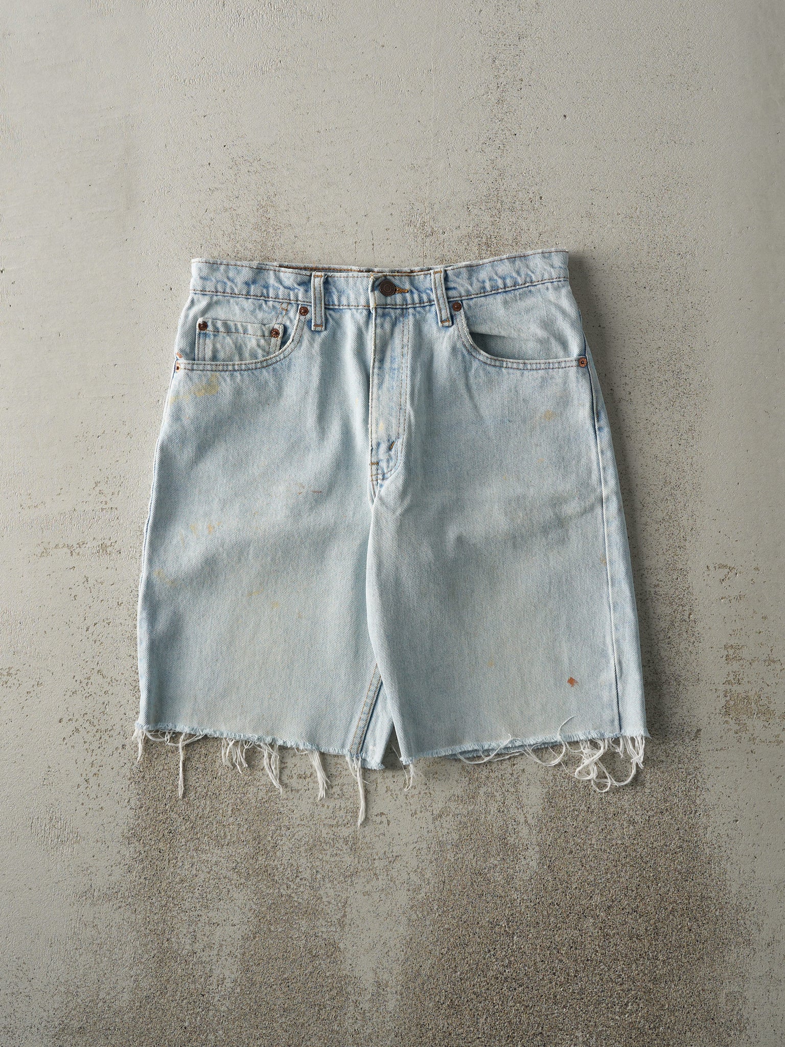 Vintage 90s Light Wash Levi's 550 Cut Off Jean Shorts (31x10)