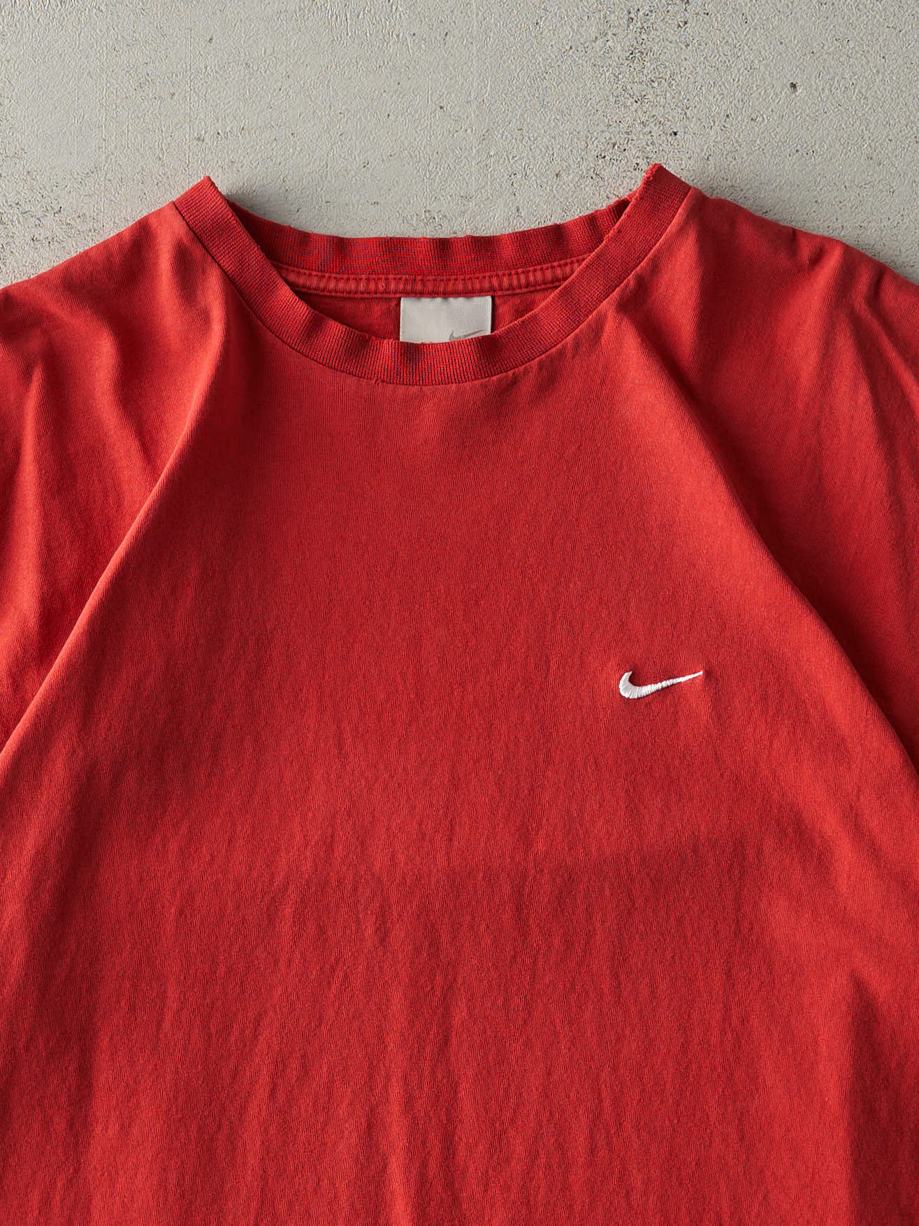 Vintage Y2K Red Embroidered Nike Swoosh Tee (M/L)