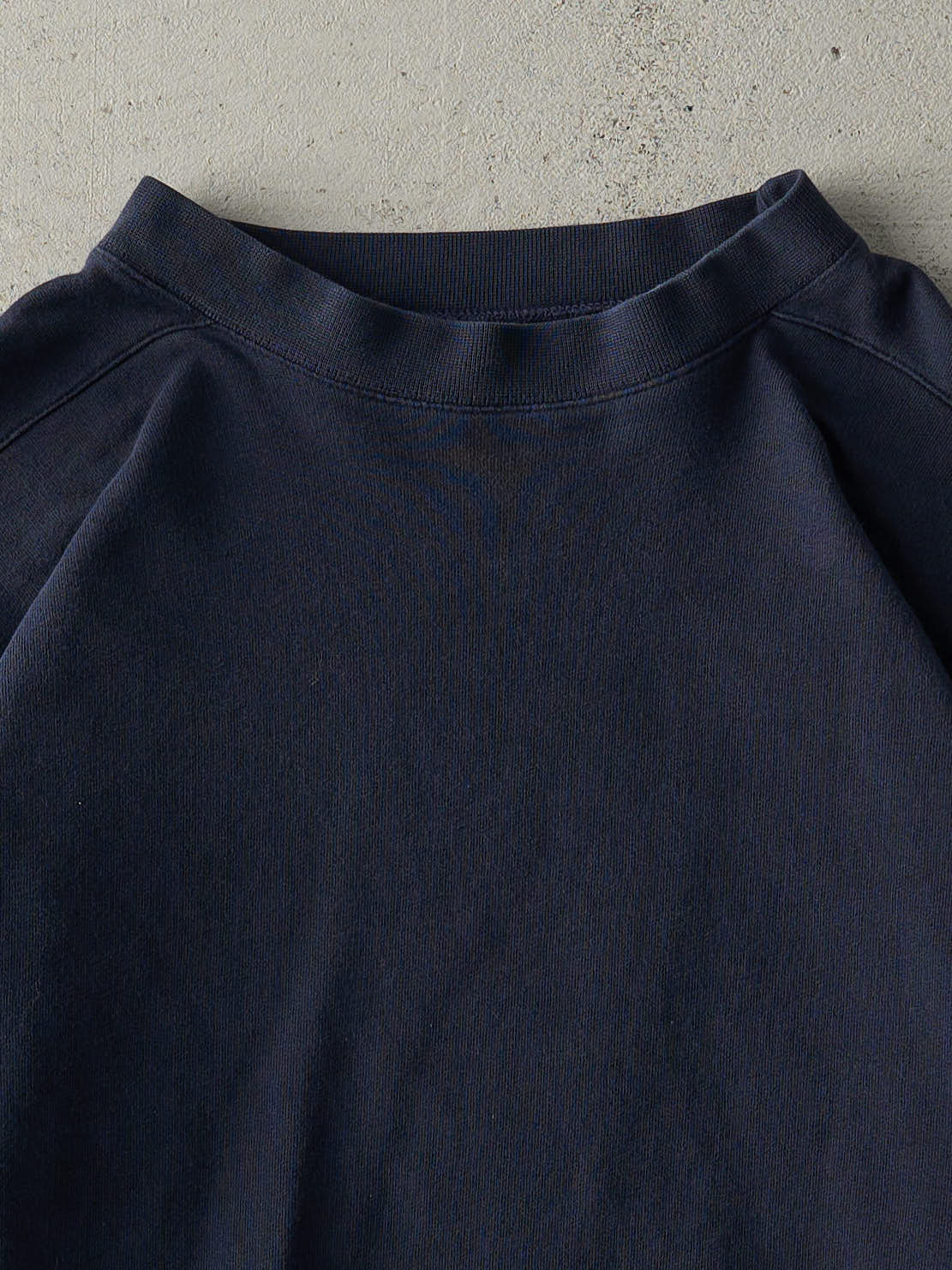 Vintage Y2K Navy Blue Blank Crewneck (L)