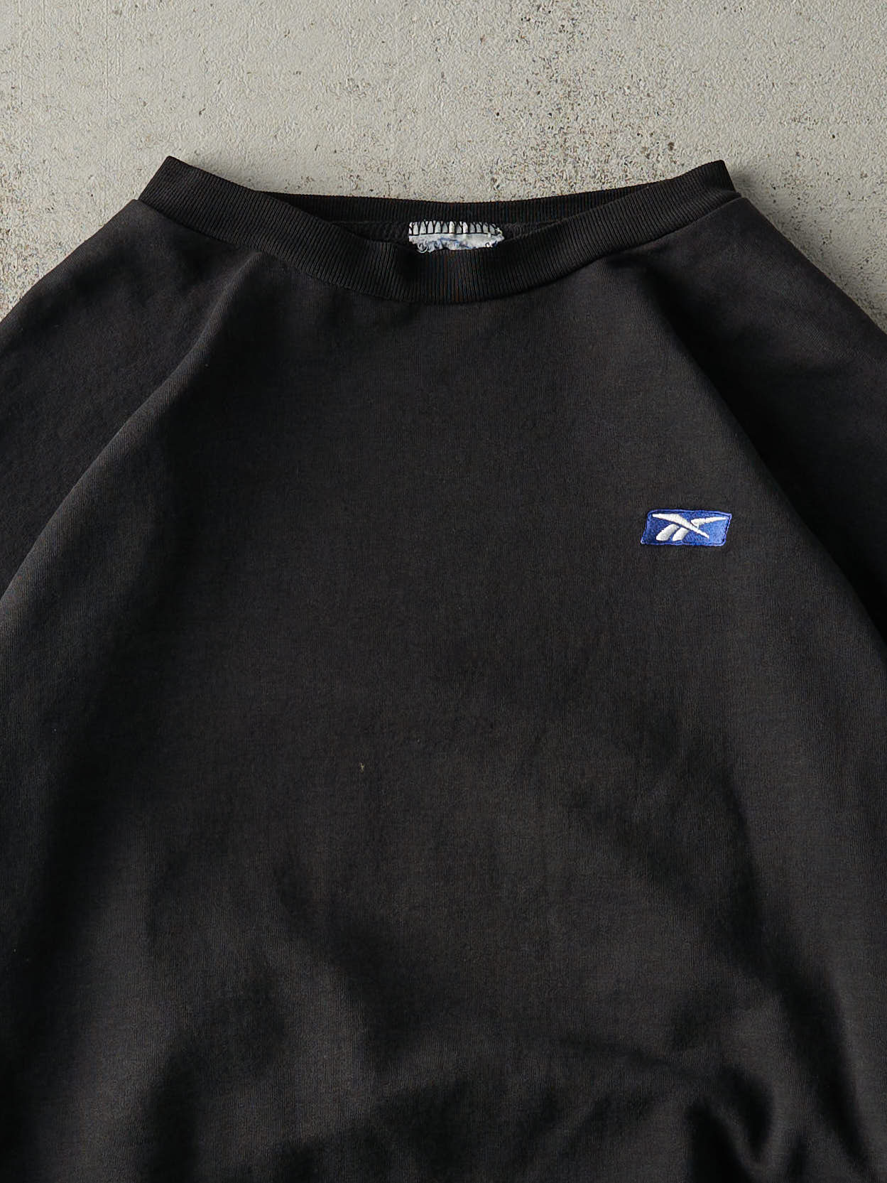 Vintage 90s Black Embroidered Reebok Crewneck (M/L)