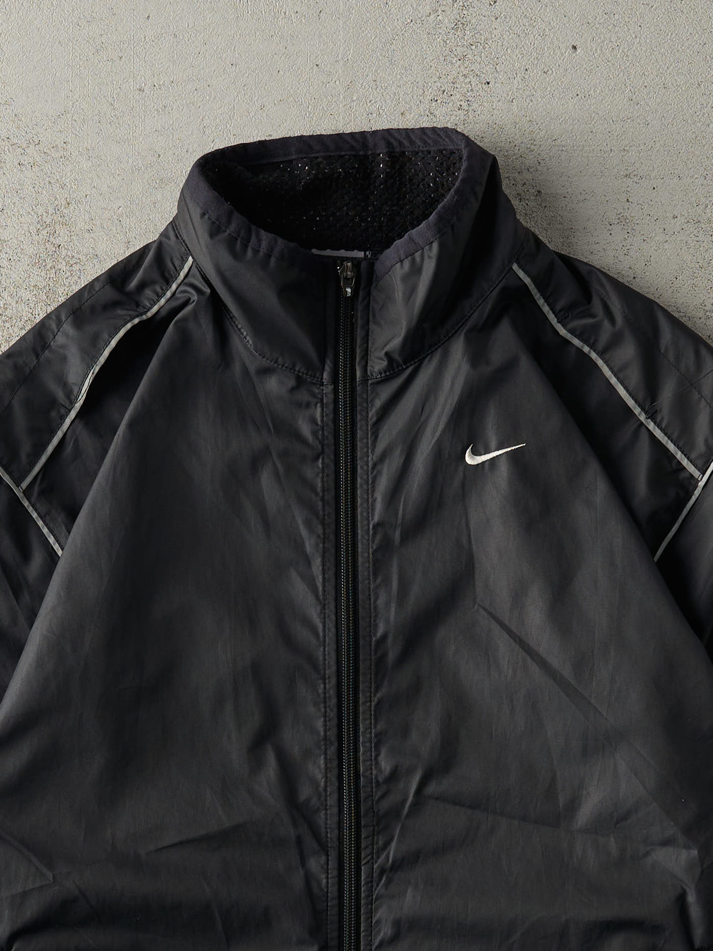 Vintage Y2K Black Nike Clima-Fit Windbreaker Jacket (M)