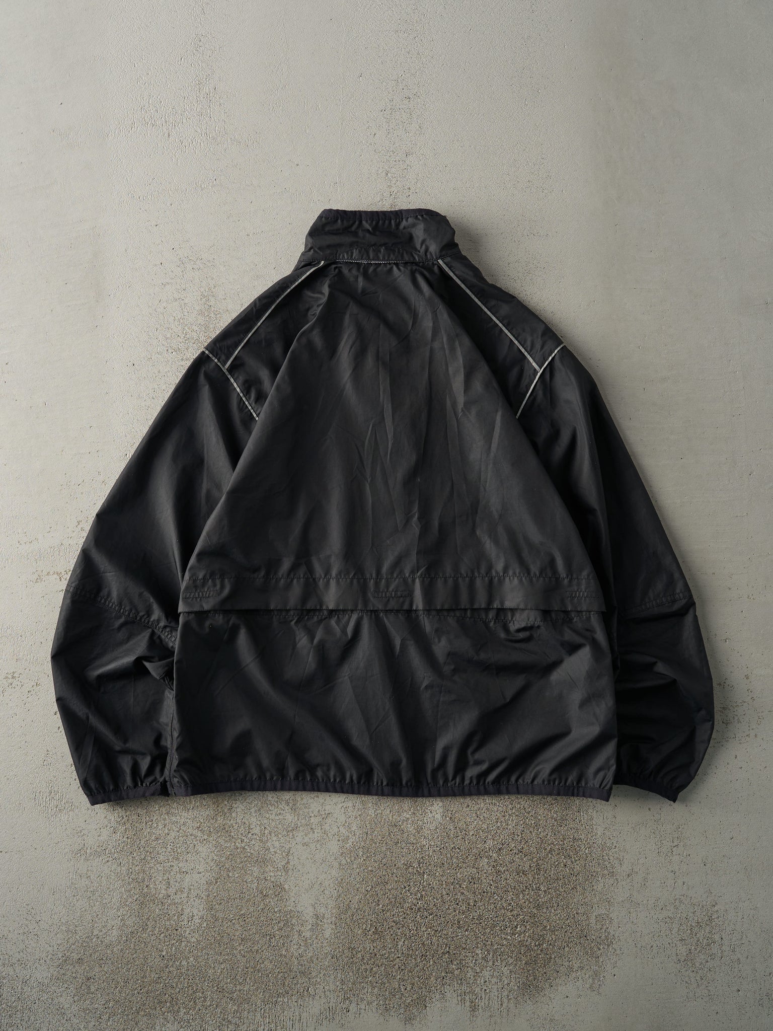 Vintage Y2K Black Nike Clima-Fit Windbreaker Jacket (M)