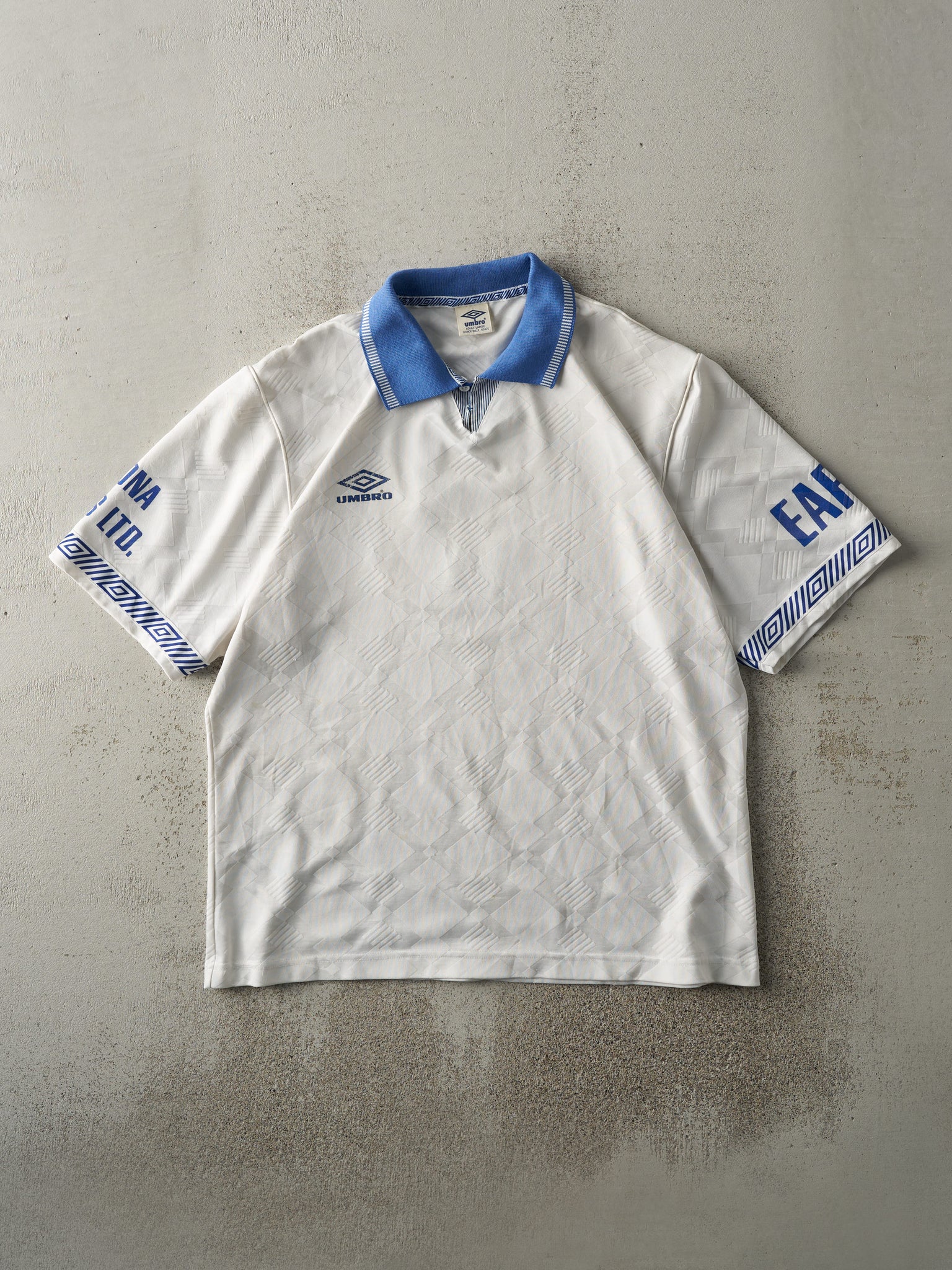 Vintage 90s White Umbro Soccer Jersey (L)