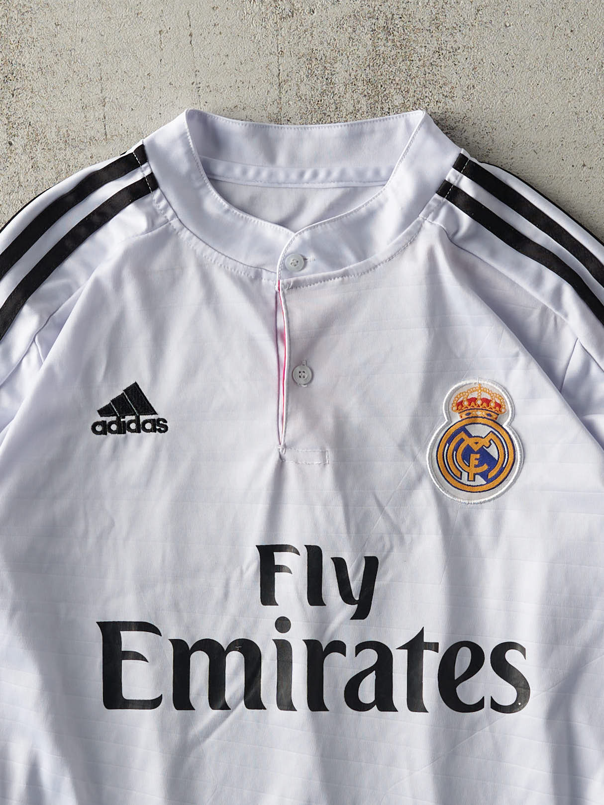 Vintage Y2K White Gareth Bale Real Madrid Long Sleeve Soccer Jersey (S)