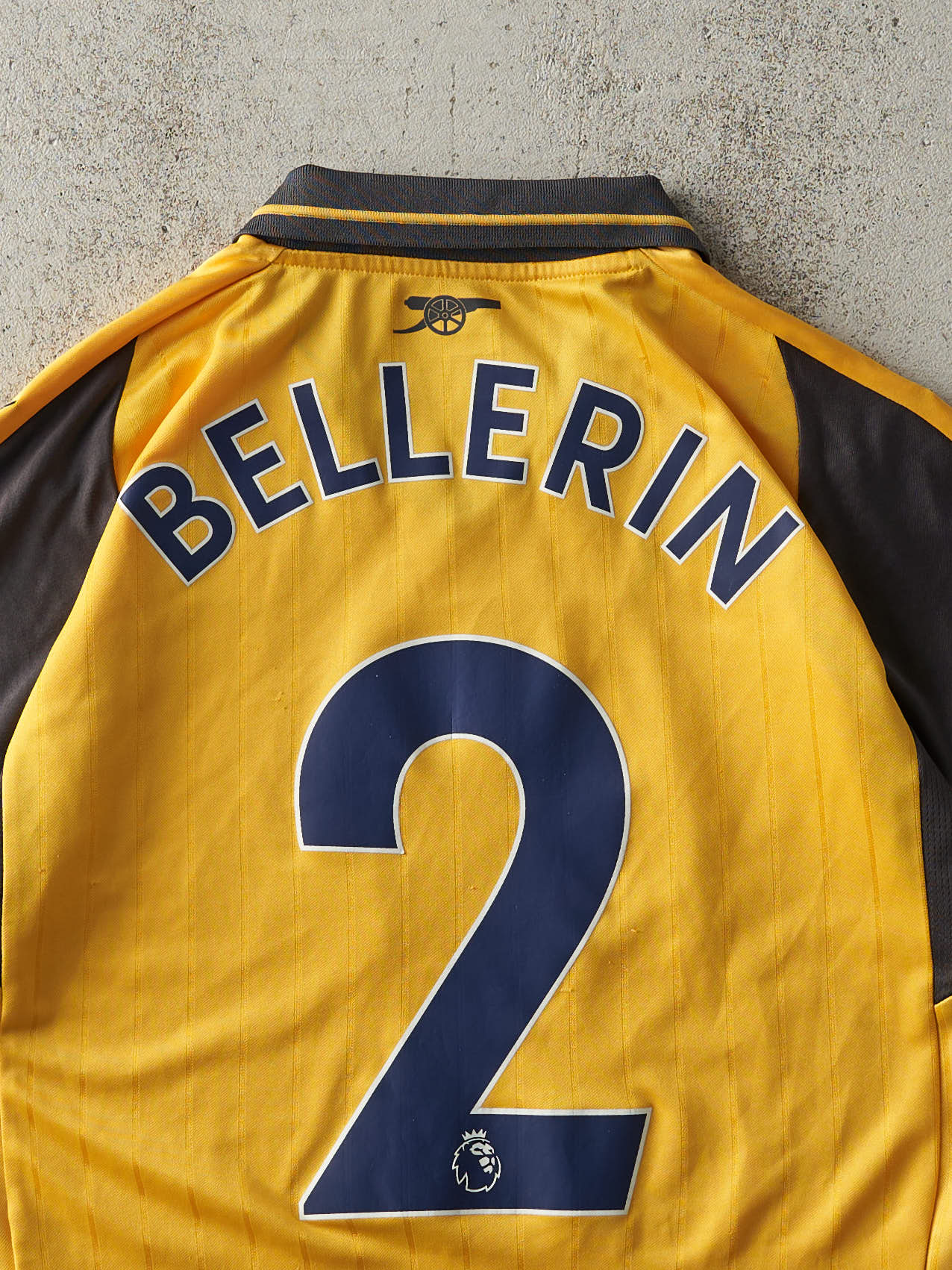 Vintage Y2K Yellow Puma Arsenal Héctor Bellerín Soccer Jersey (XS