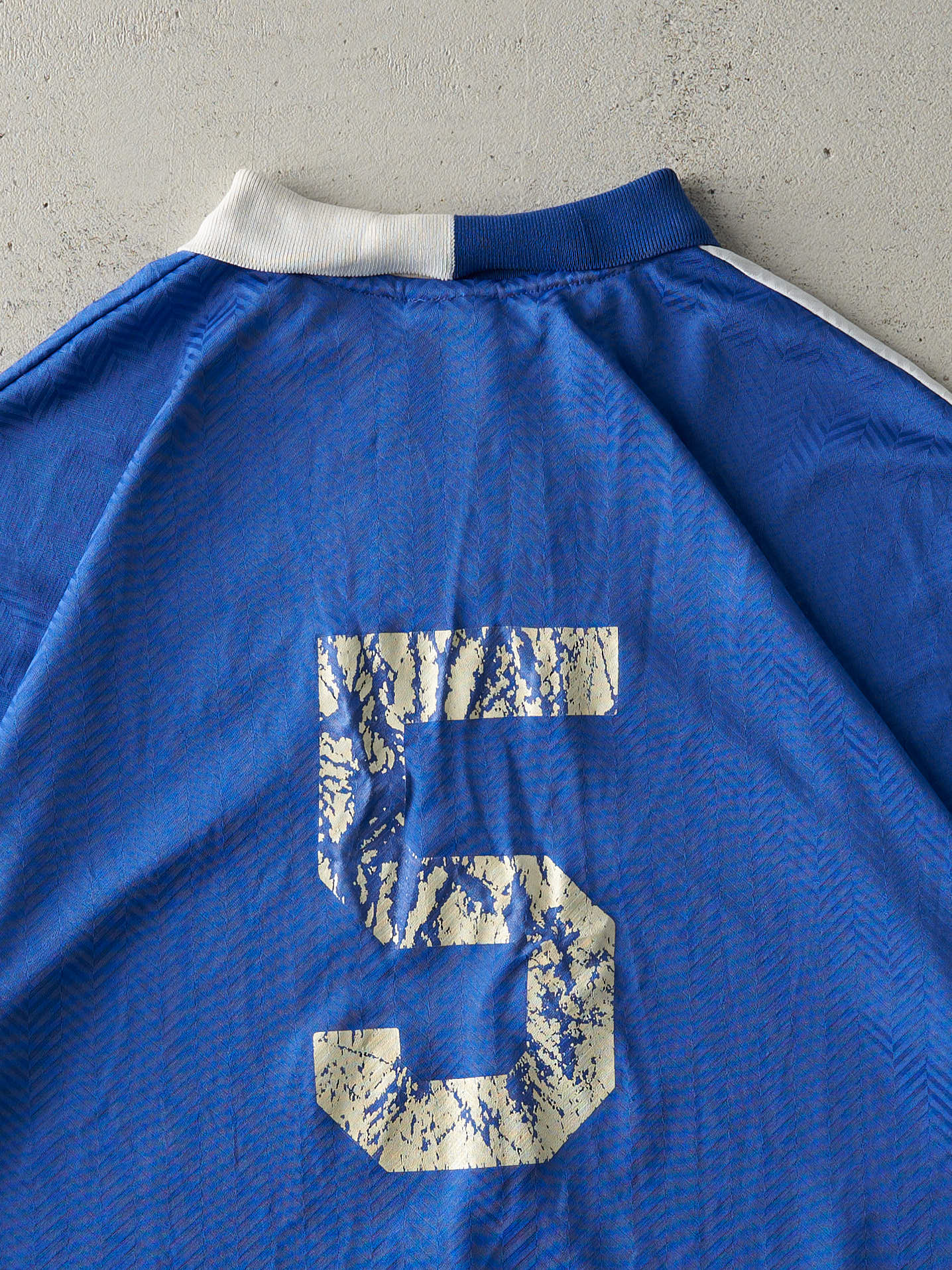 Vintage 90s Blue & White Umbro Labatt Blue Soccer Jersey (XL)