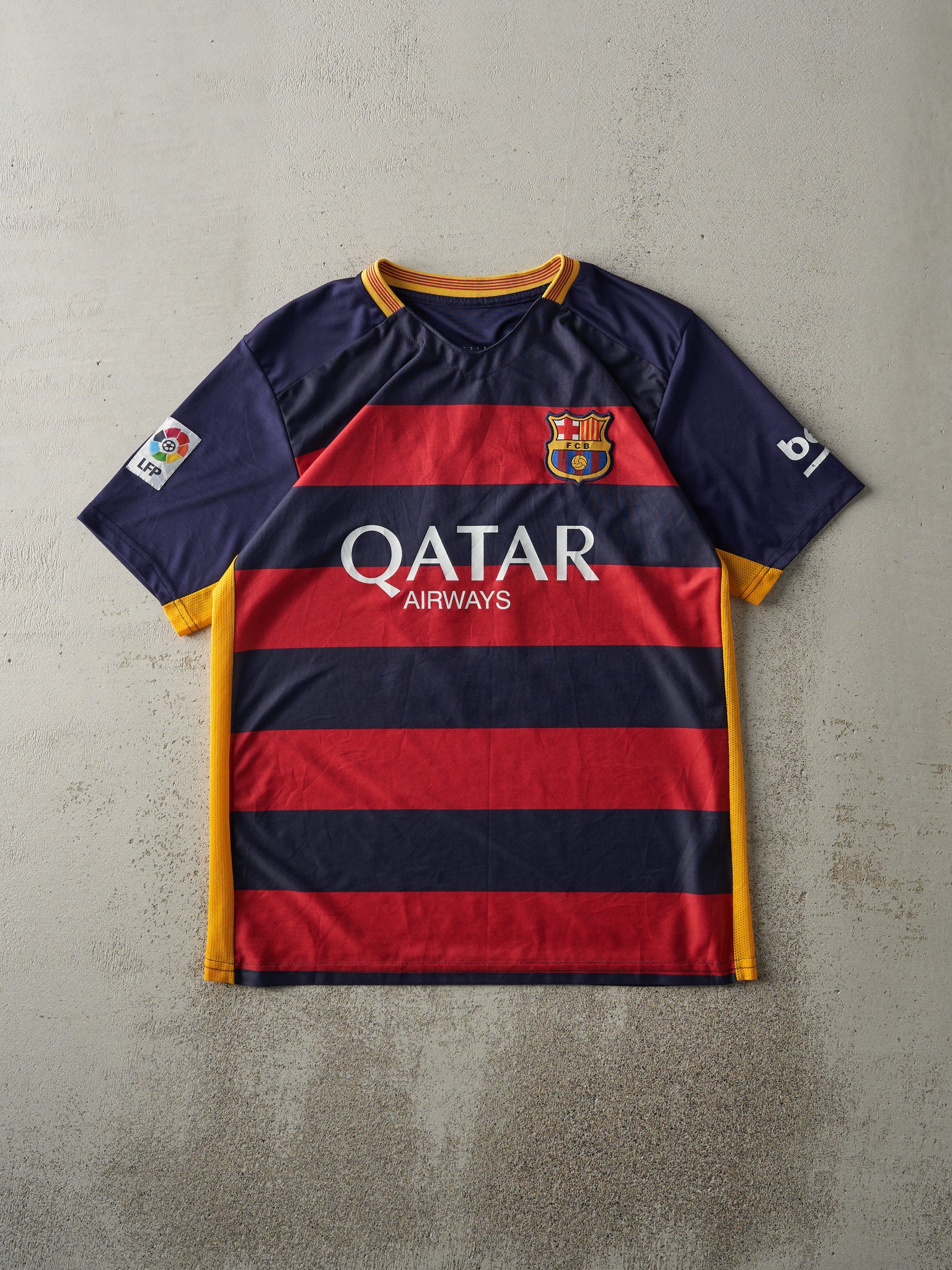 Vintage Y2K Navy Blue, Red & Yellow FCB Neymar Jr Soccer Jersey (M)