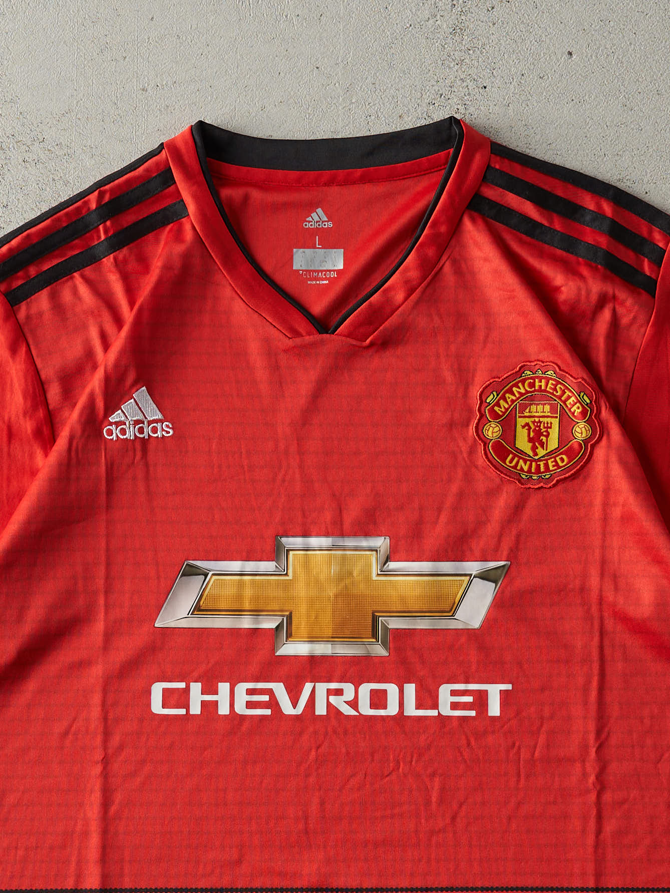 Vintage Y2K Red & Black Manchester United Soccer Jersey (S/M)