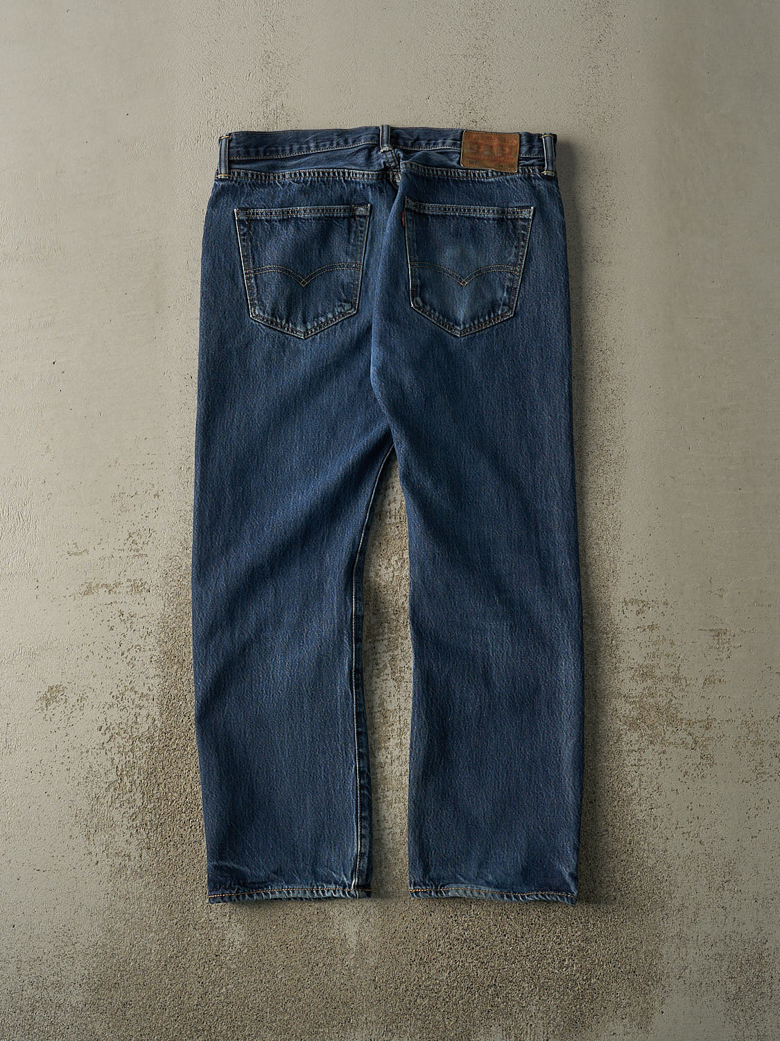 Vintage Y2K Dark Wash Levi's 501 Jeans (35x29)