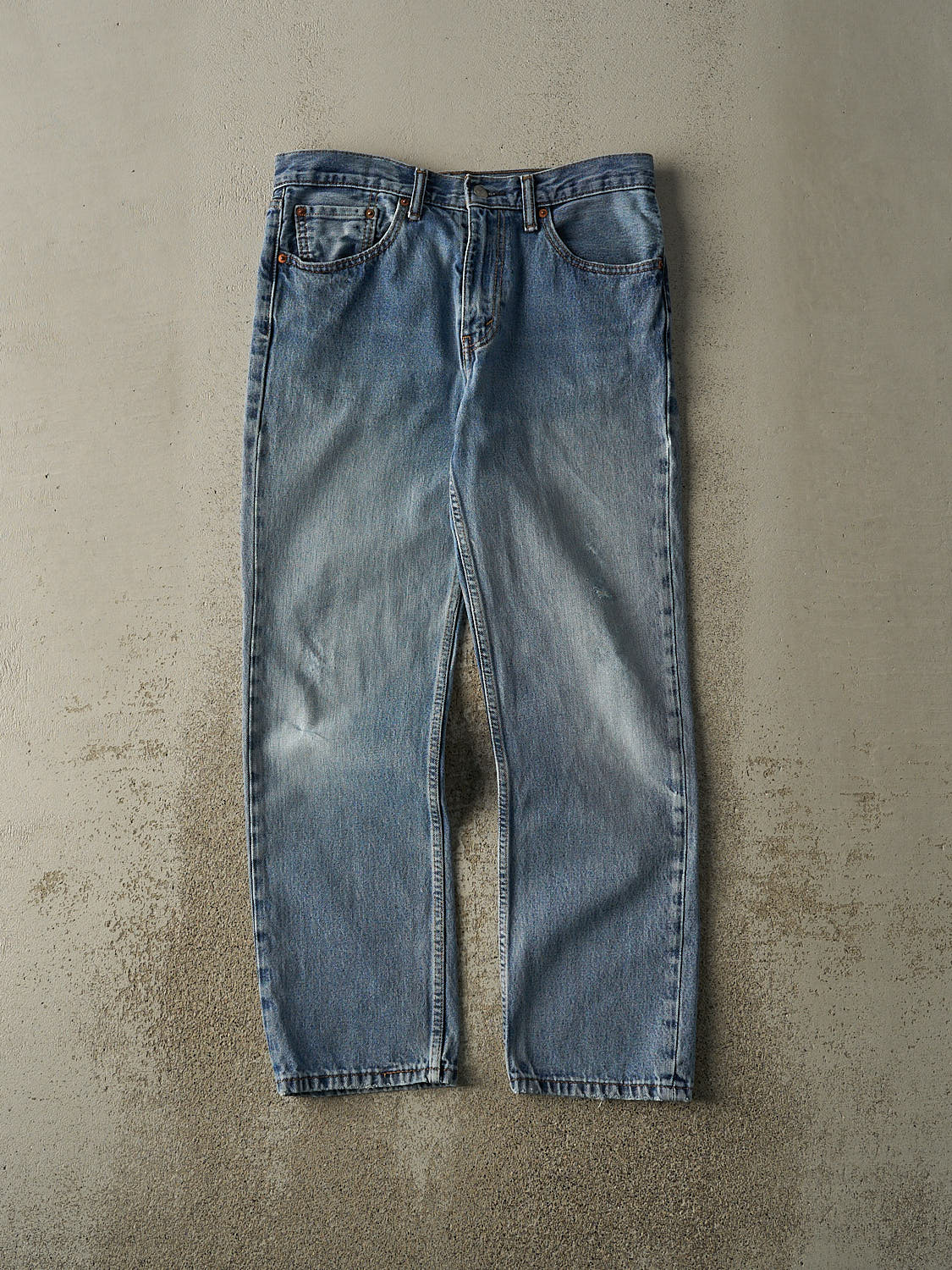 Vintage Y2K Mid Wash Levi's 516 Jeans (32x29.5)