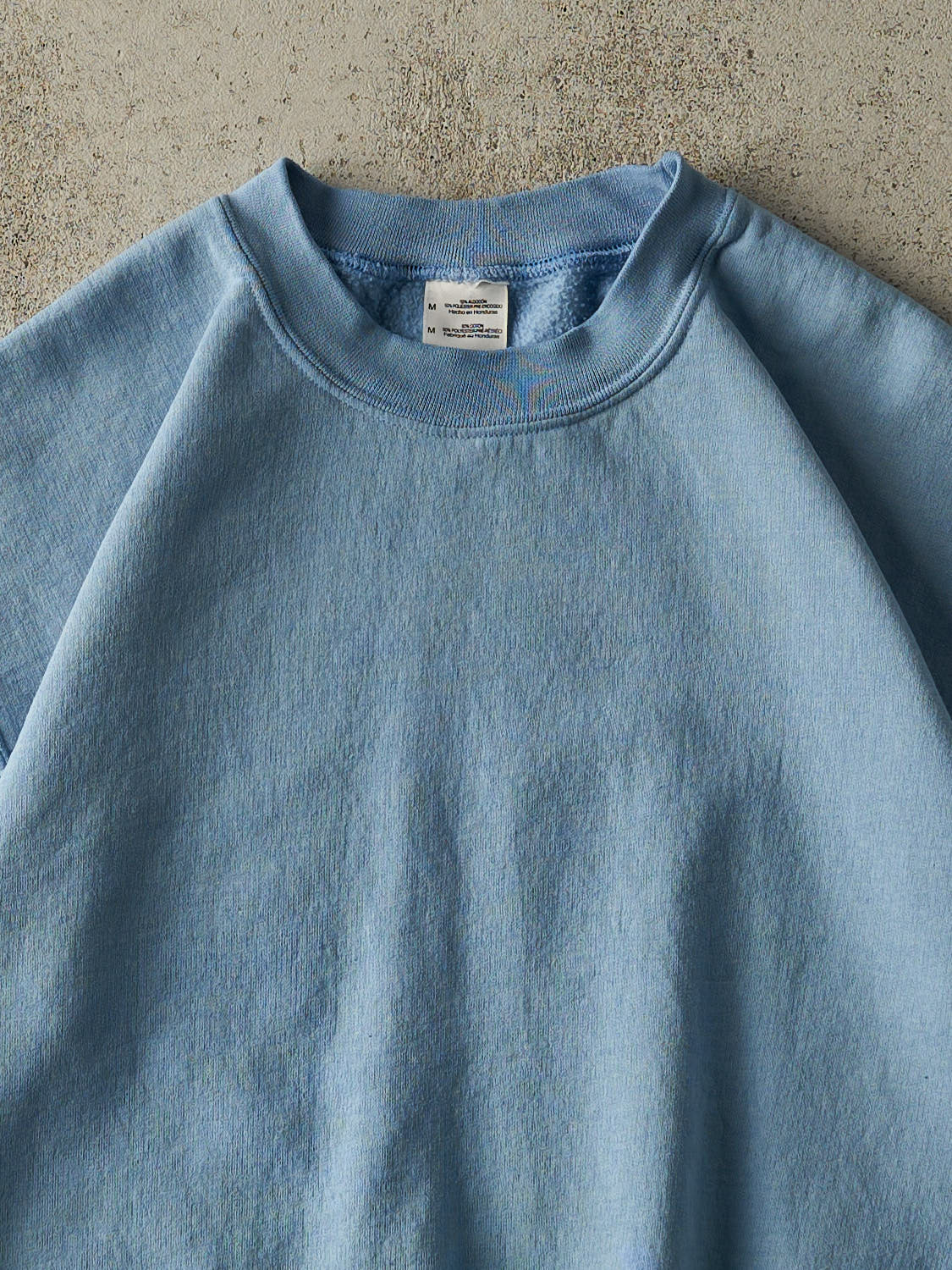 Vintage Y2K Baby Blue Blank Sweatshirt Tee (M/L)