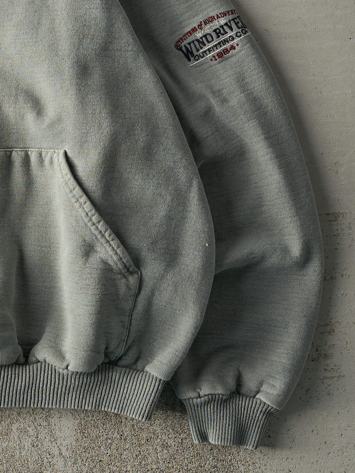 Vintage 90s Washed Green Embroidered Wind River Hoodie (L)