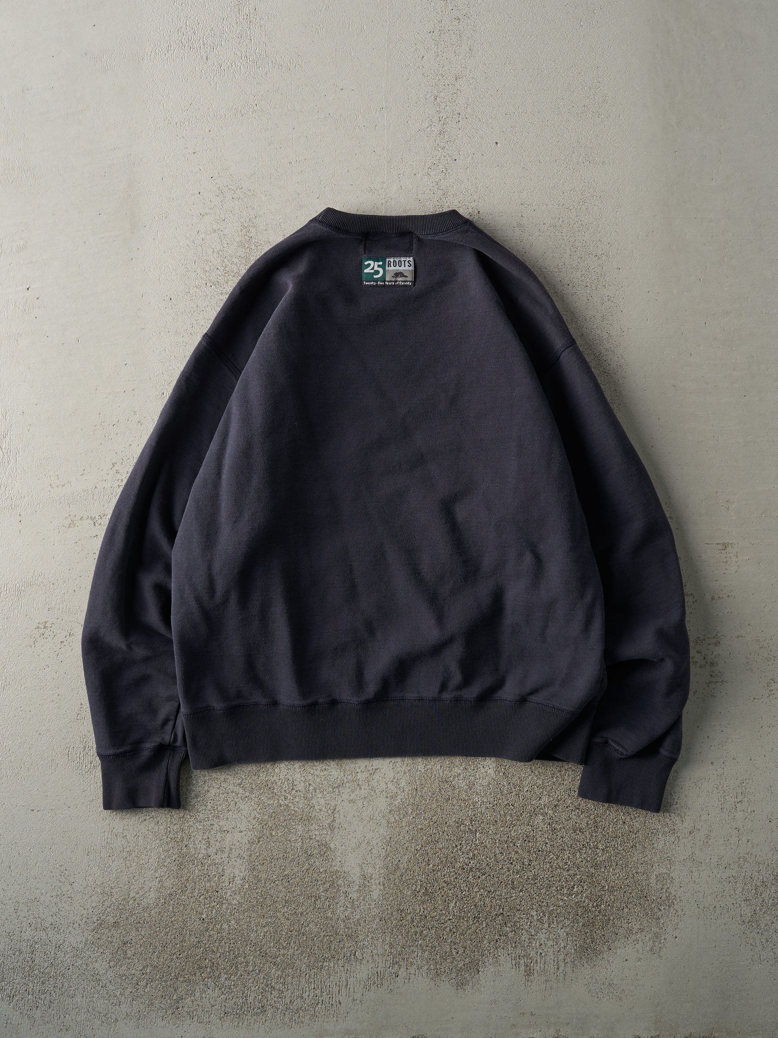 Vintage 90s Navy Blue Roots Crewneck (L)