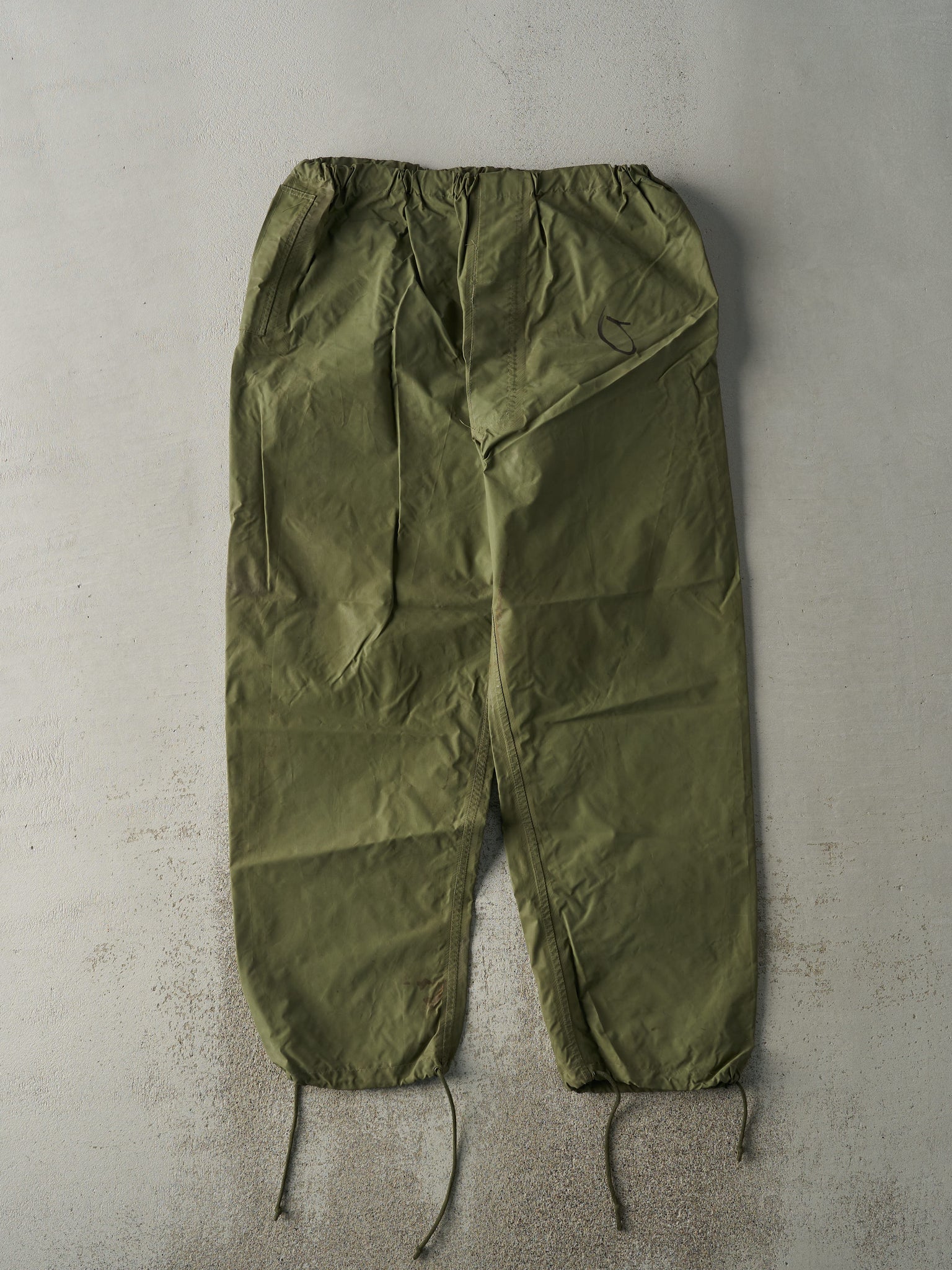 Vintage 95' Green Army Rain Pants (33x29)