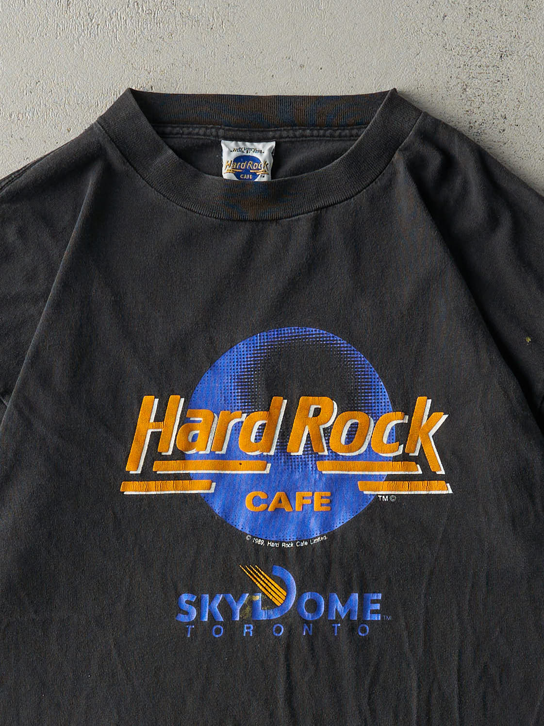 Vintage 89' Black Hard Rock Cafe Sky Dome Toronto Tee (L/XL)