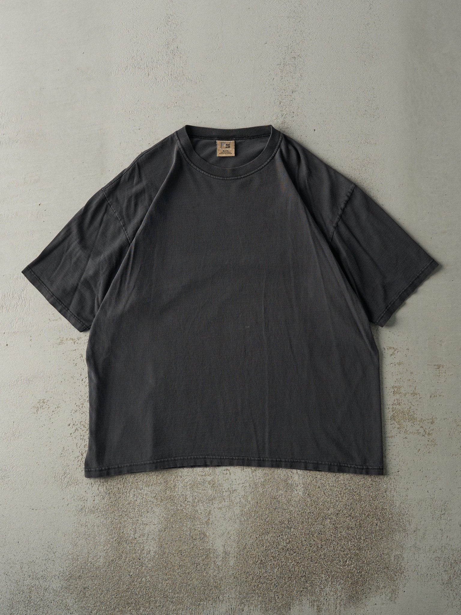 Vintage 90s Faded Black Blank Tee (L)