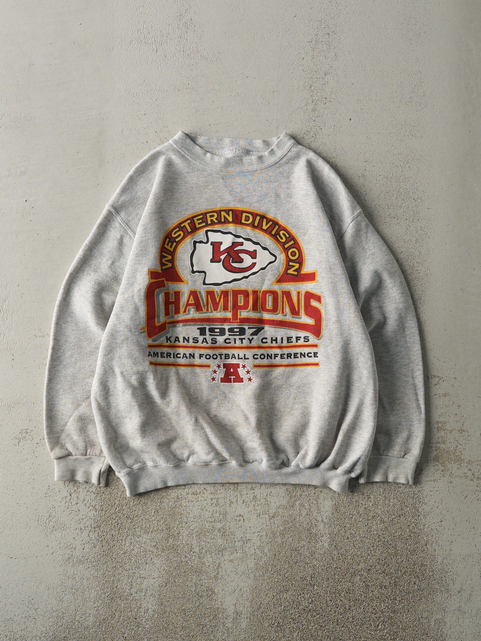 Vintage 97' Heather Grey Kansas City Chiefs Champs Crewneck (M/L)