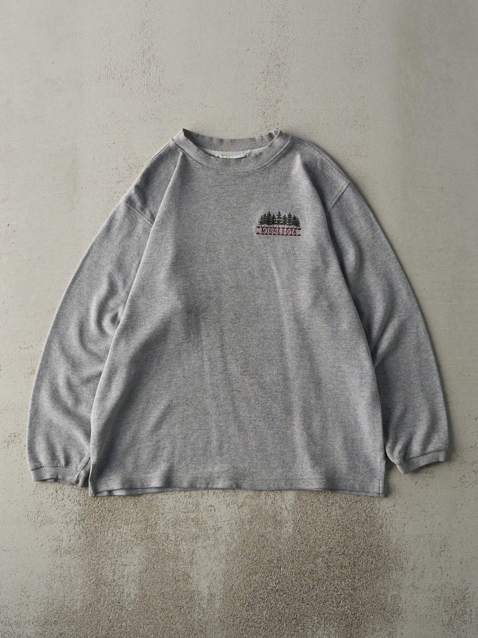 Vintage Y2K Grey Embroidered Minnesota Thermal Long Sleeve (L)