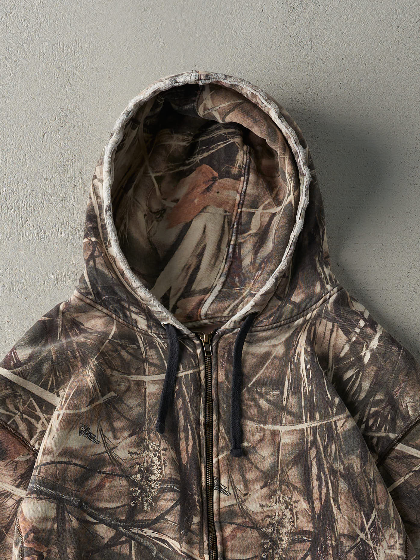 Vintage Y2K Camo Red Head x Advantage Heavy Zip Up Hoodie (L)