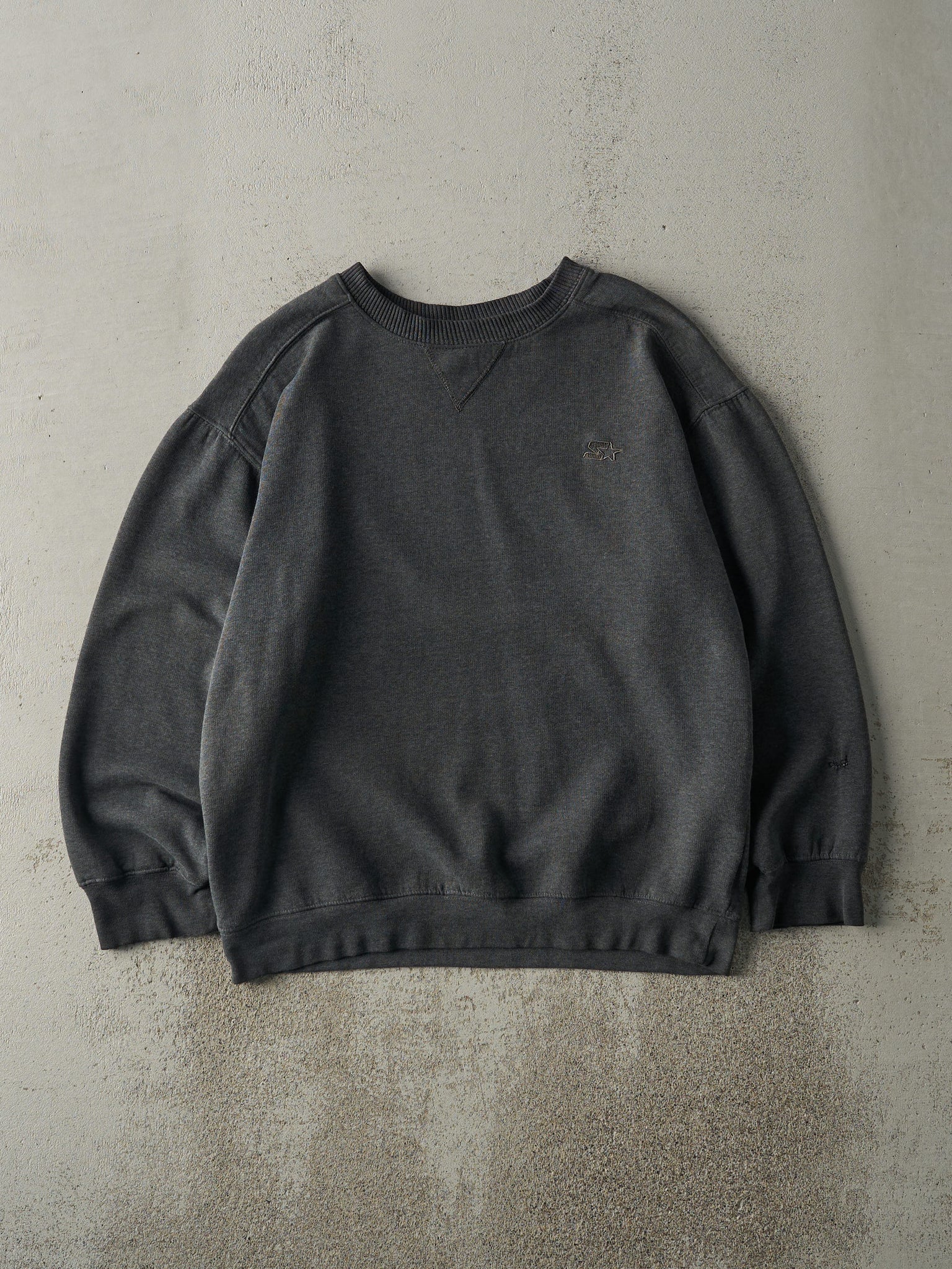 Vintage Y2K Charcoal Grey Starter Embroidered Boxy Crewneck (L)