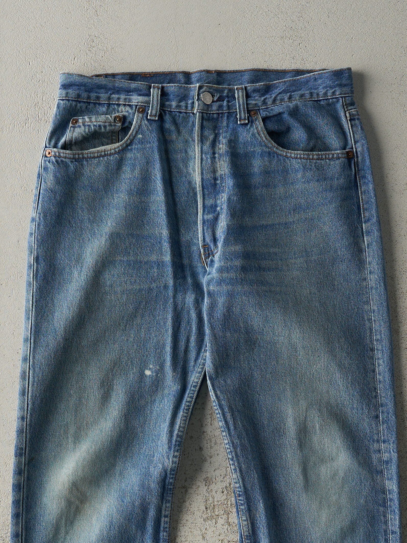 Vintage 80s Mid Wash Levi's 501 Jeans (32x31)