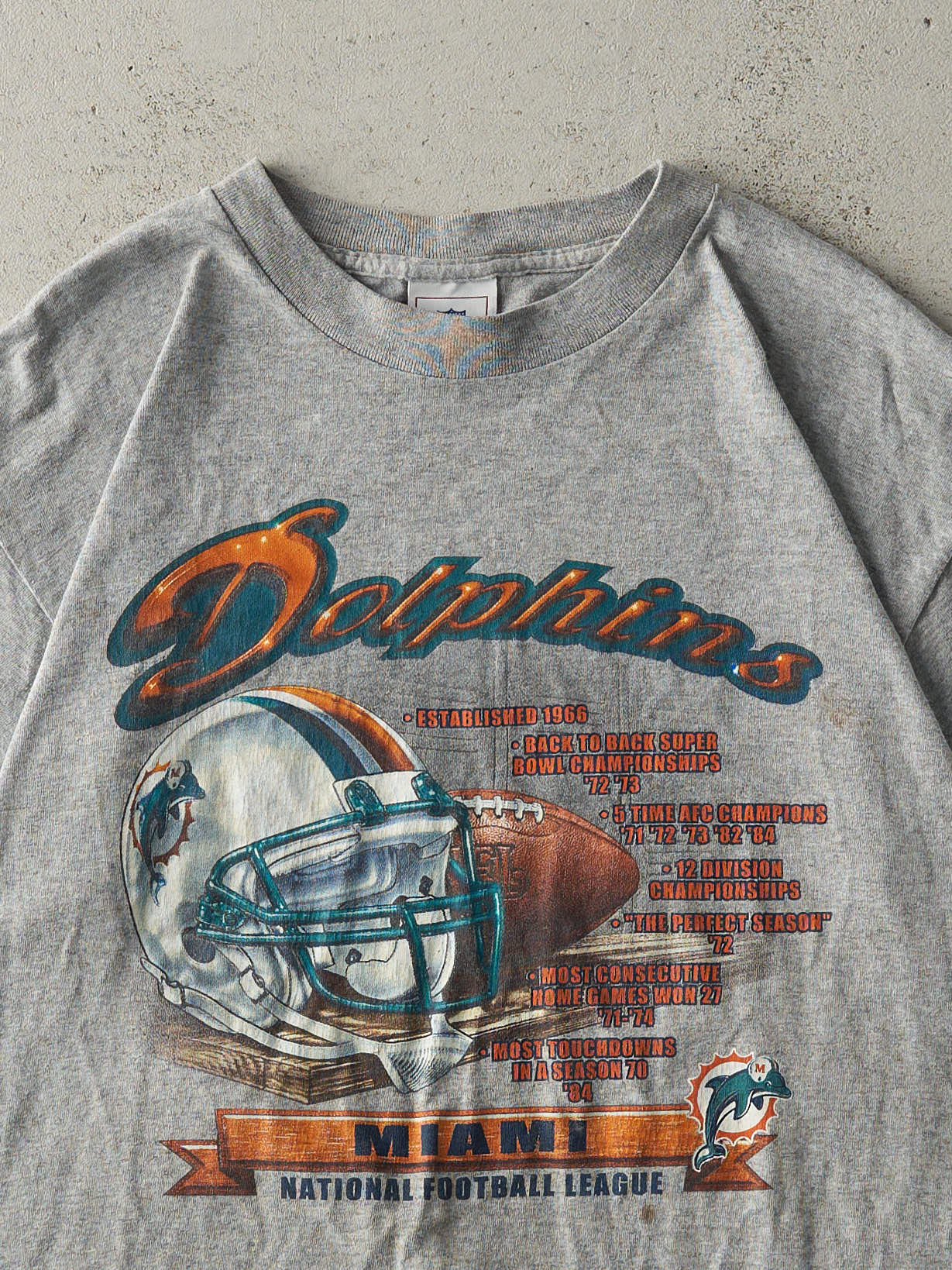 Vintage 90s Grey Miami Dolphins Tee (M/L)