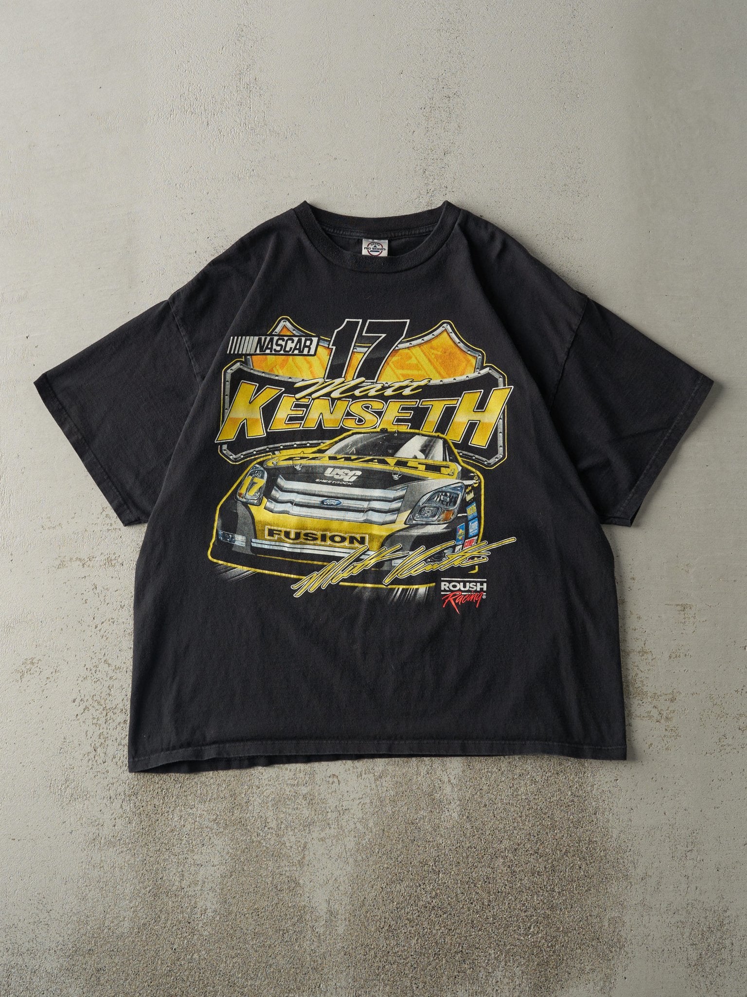 Vintage Y2K Black Matt Kenseth Nascar Racing Tee (L)
