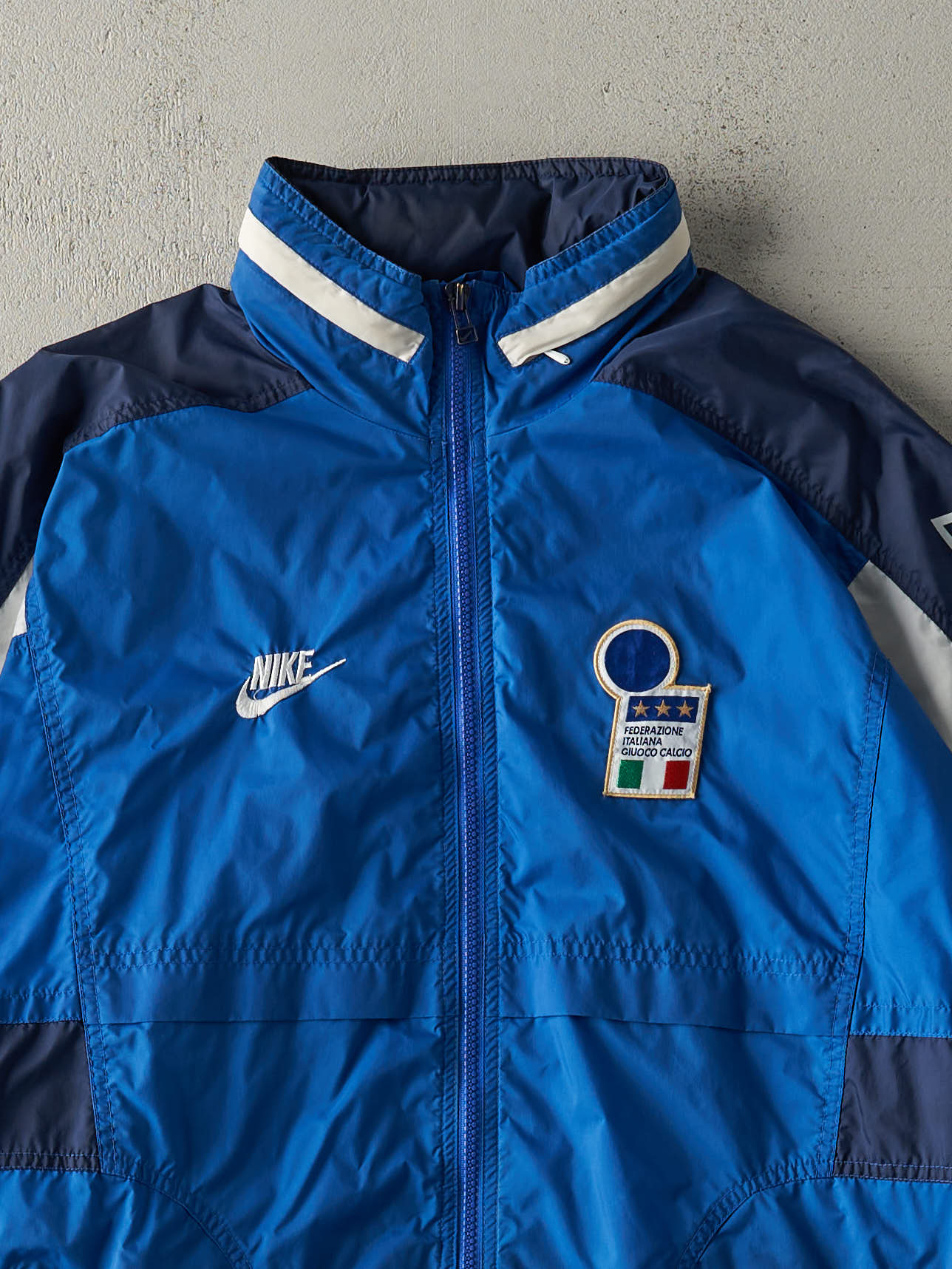 Vintage 90s Blue, Black & White Nike Italia Windbreaker Jacket (M/L)