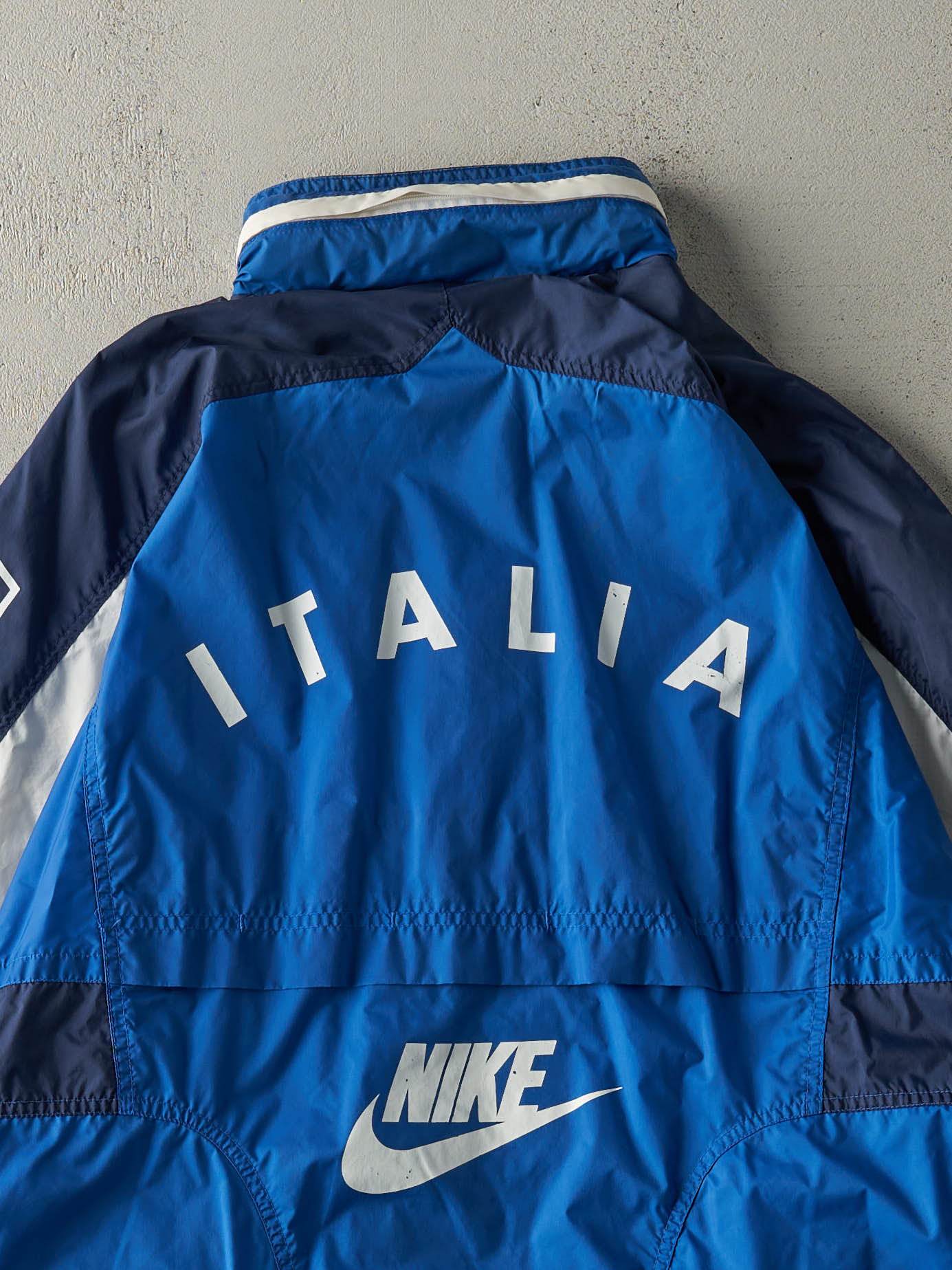 Vintage 90s Blue, Black & White Nike Italia Windbreaker Jacket (M/L)