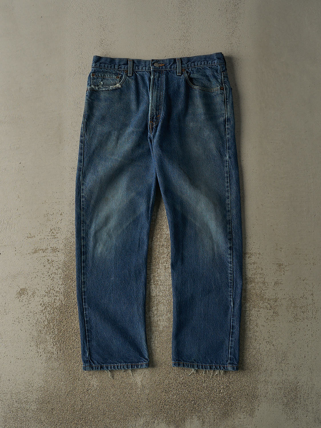 Vintage 90s Dark Wash Levi's 505 Jeans (35x30)