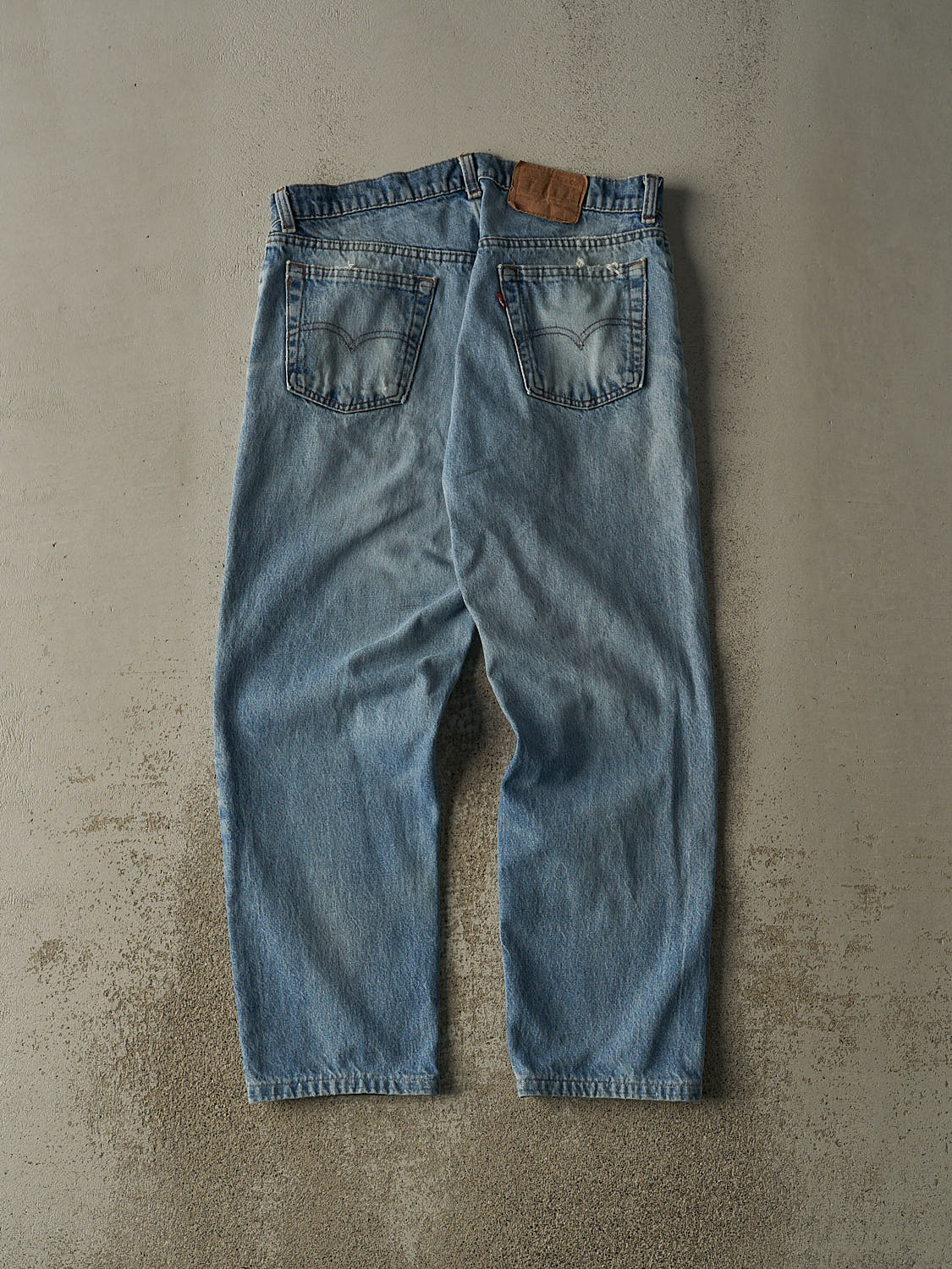 Vintage 90s Light Wash Levi's 505 Jeans (34x27.5)