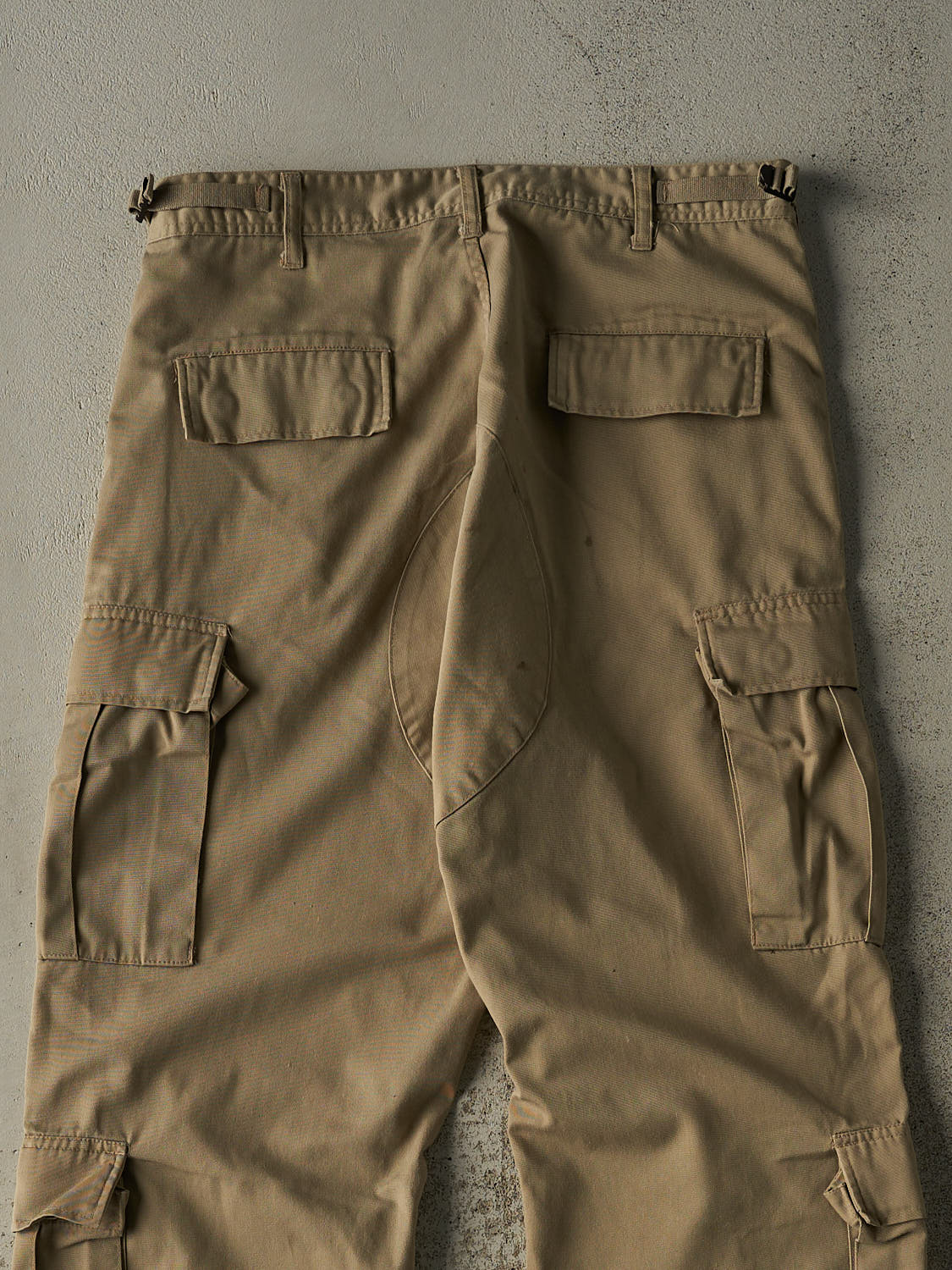 Vintage 90s Beige Military Cargo Pants (34x32.5)