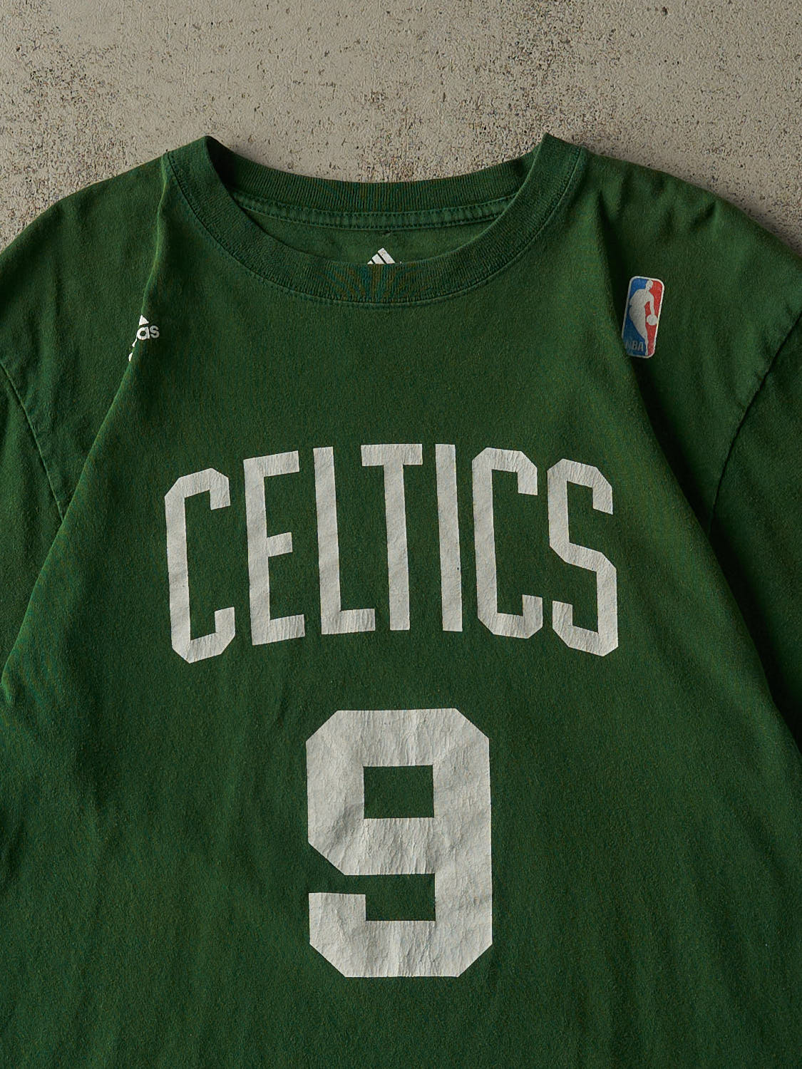 Vintage Y2K Green Adidas Boston Celtics #9 Rajon Rondo Tee (L)