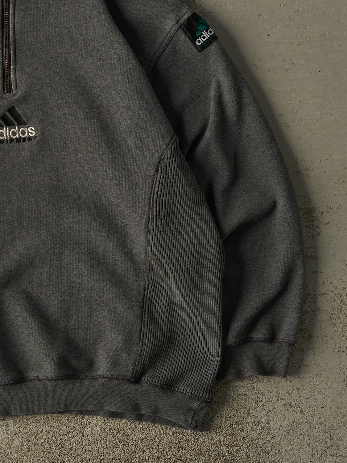 Vintage 90s Charcoal Grey Adidas Equipment Embroidered Quarter Zip (M/L)