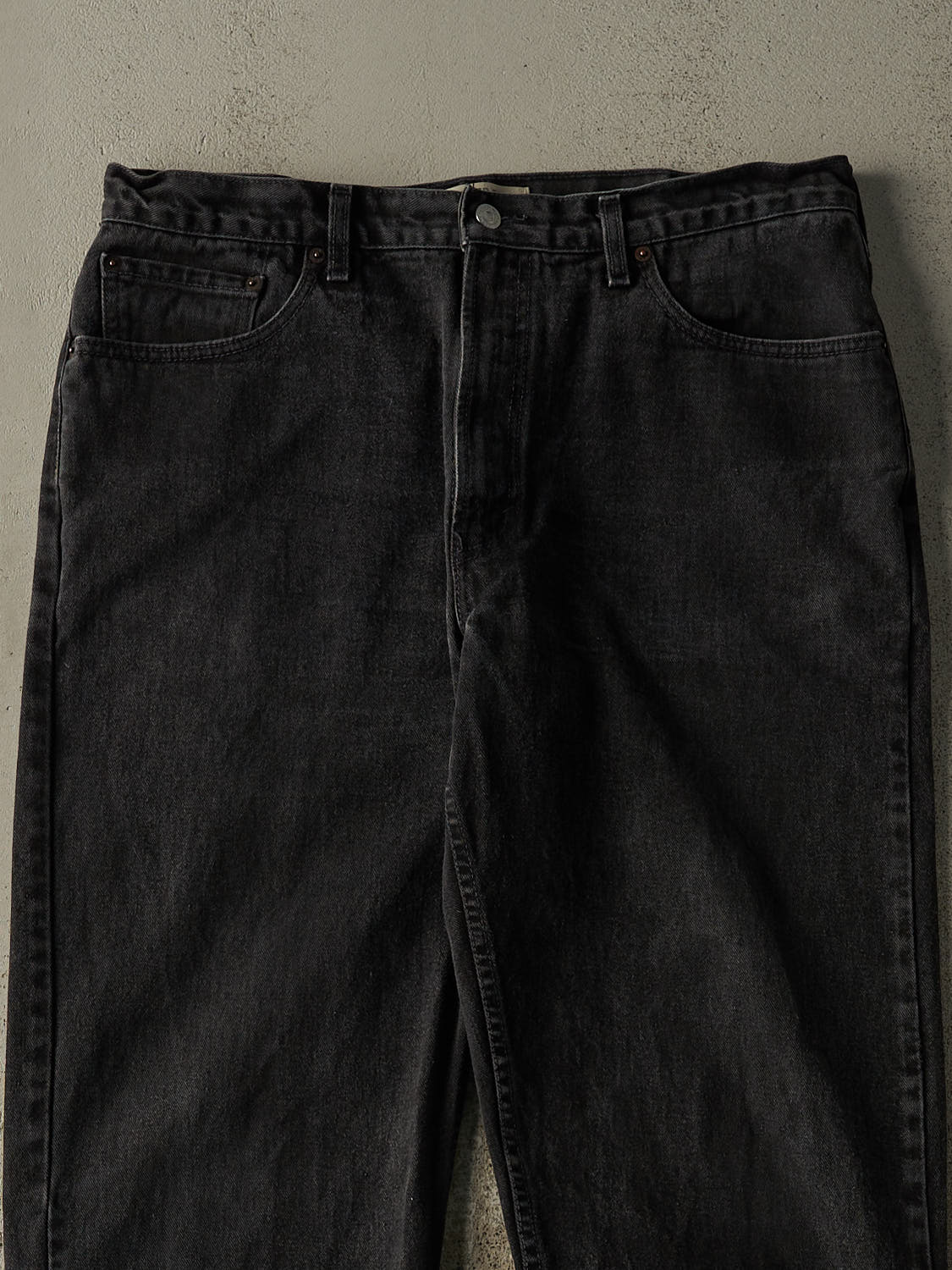 Vintage 90s Faded Black Levi's 550 Relaxed Fit Tapered Leg Denim Pants (36x31)