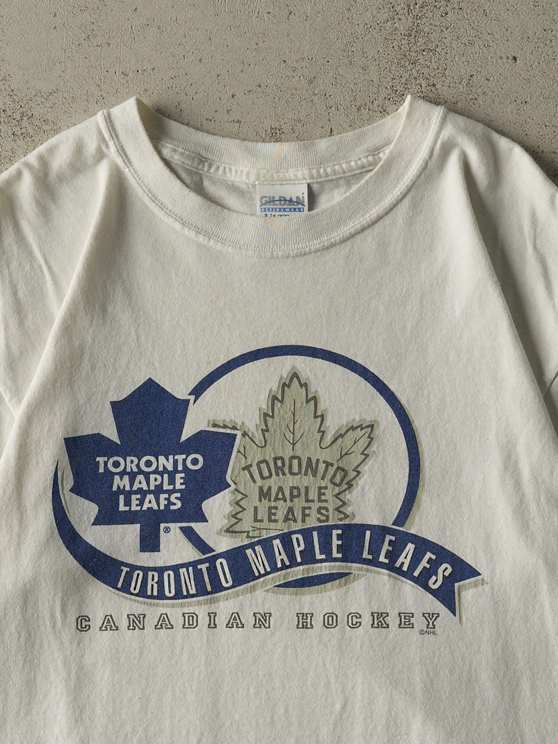Vintage Y2K White Toronto Maple Leafs Tee (L)