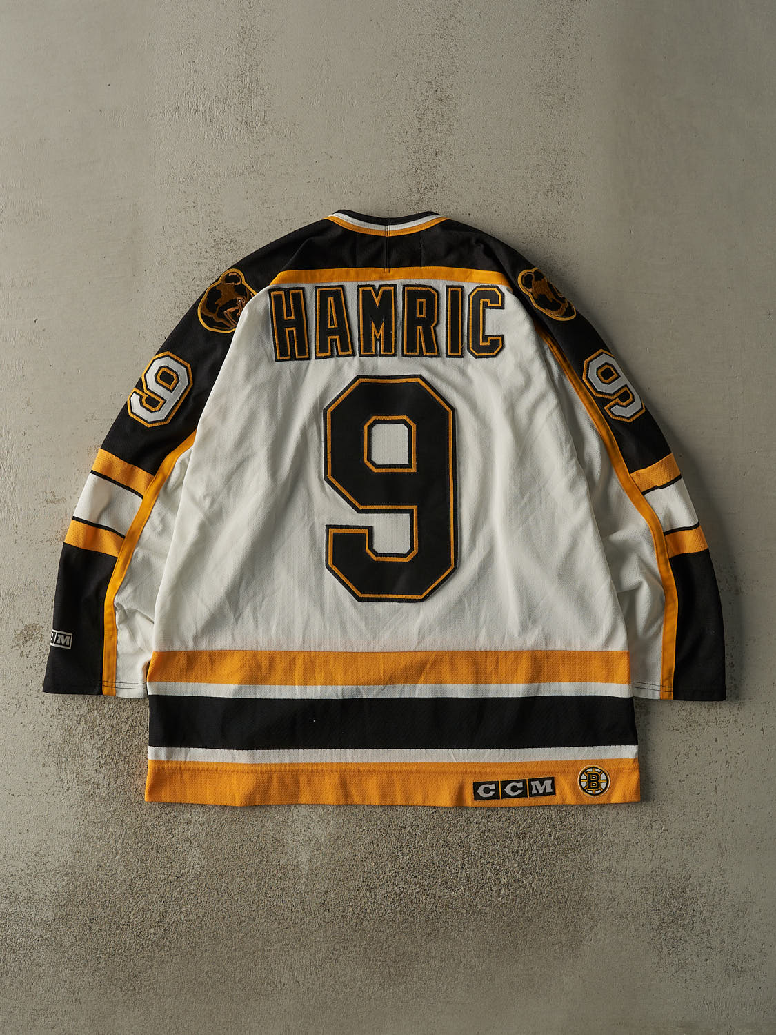 Vintage 90s White Boston Bruins Hockey Jersey (XXL)