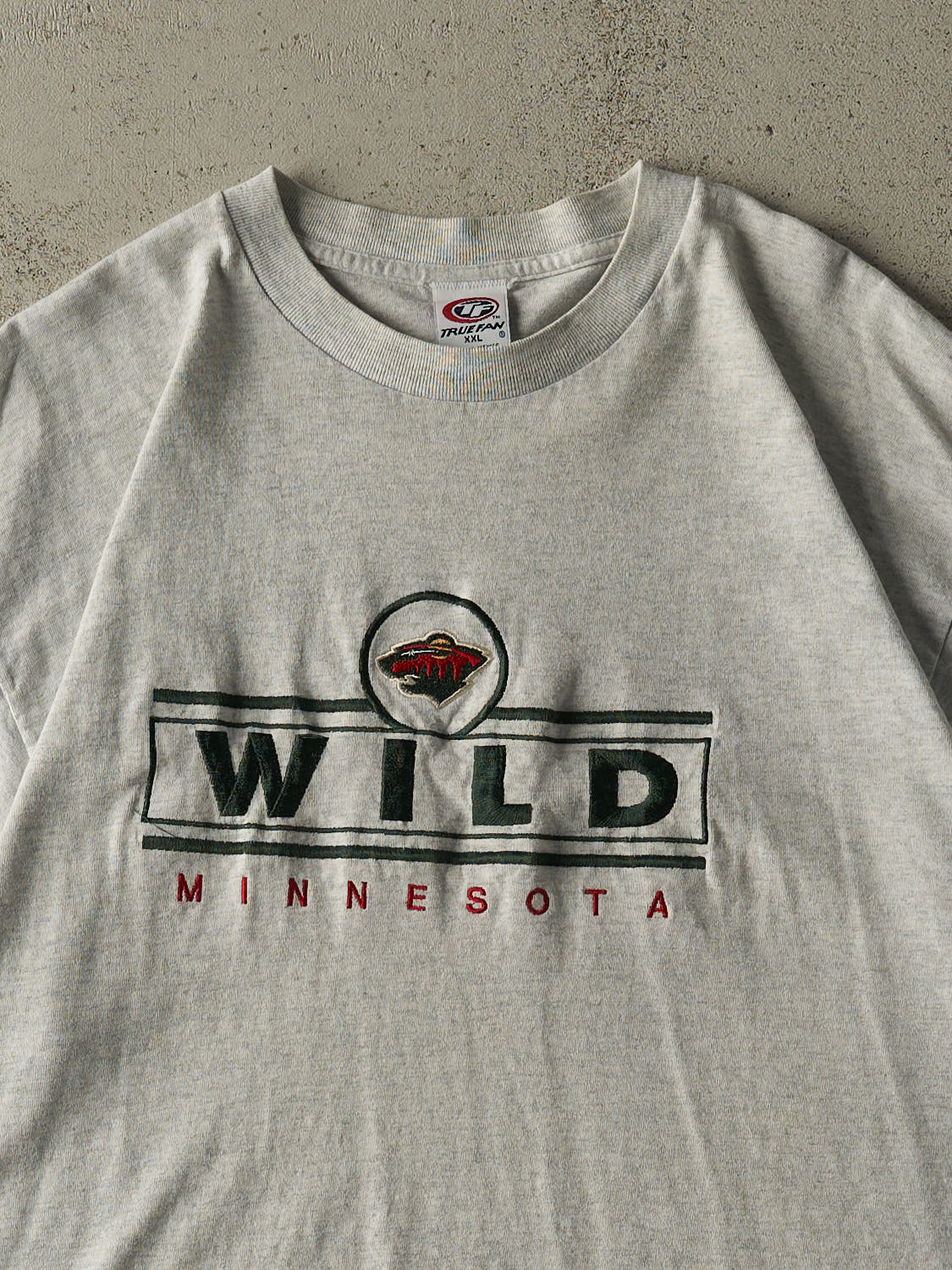 Vintage 90s Heather Grey Minnesota Wild Embroidered Tee (XL/XXL)