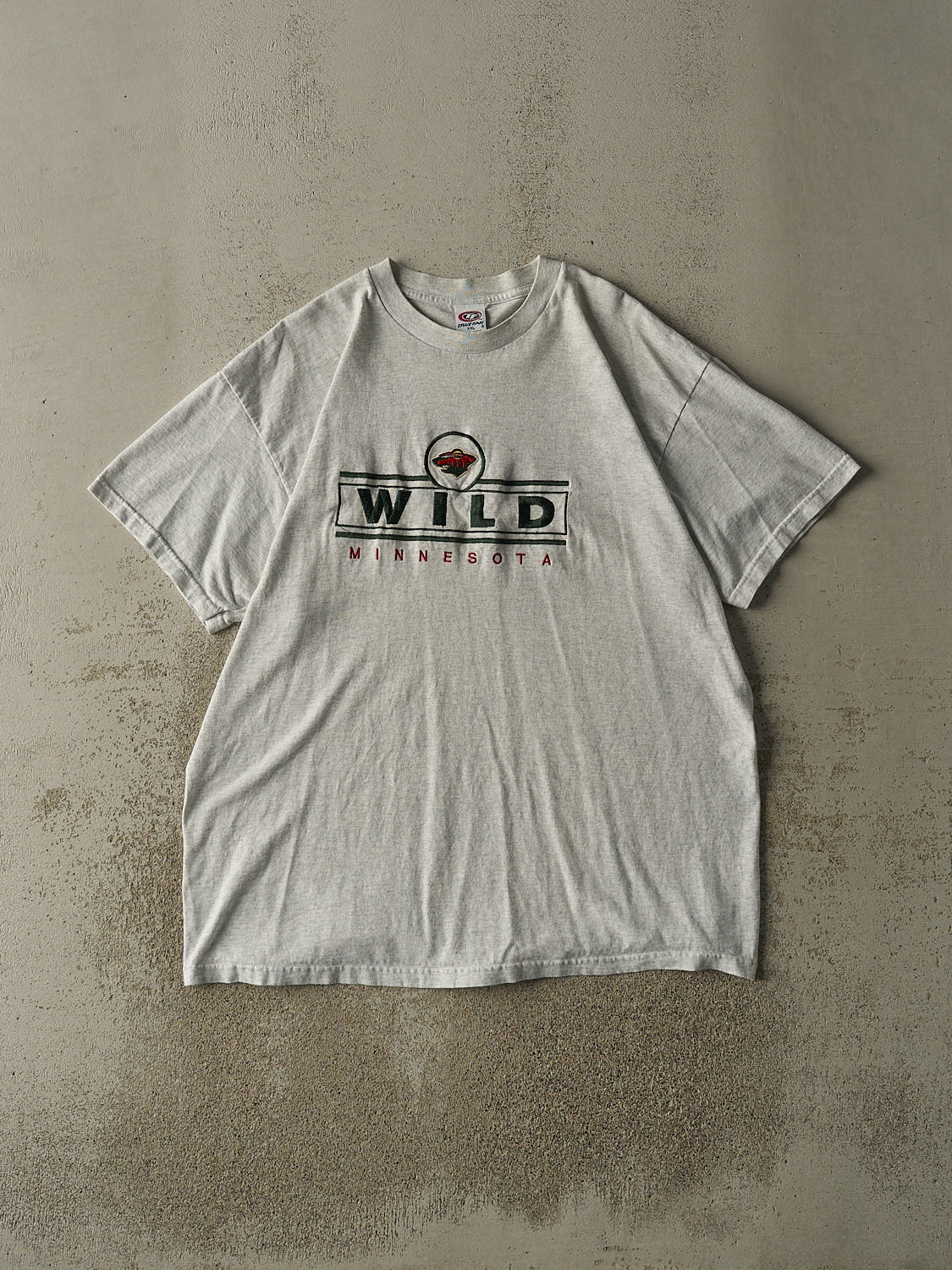 Vintage 90s Heather Grey Minnesota Wild Embroidered Tee (XL/XXL)