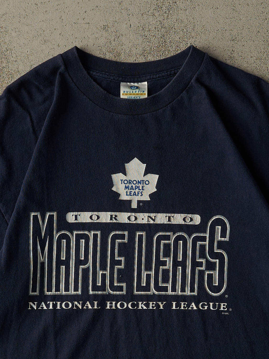 Vintage Y2K Navy Blue Toronto Maple Leafs Tee (L)