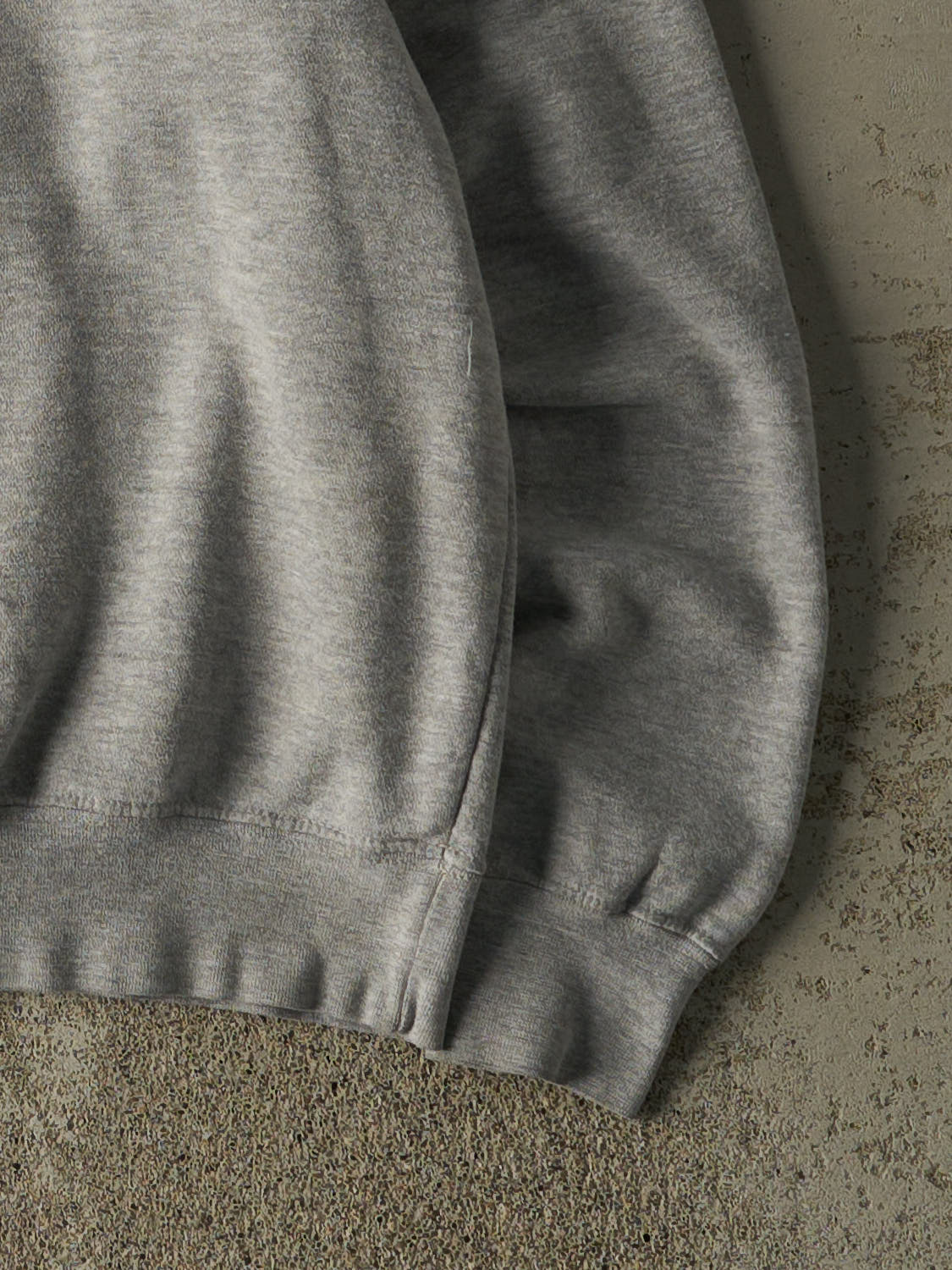 Vintage Y2K Grey Minnesota Wild Embroidered Crewneck (M)