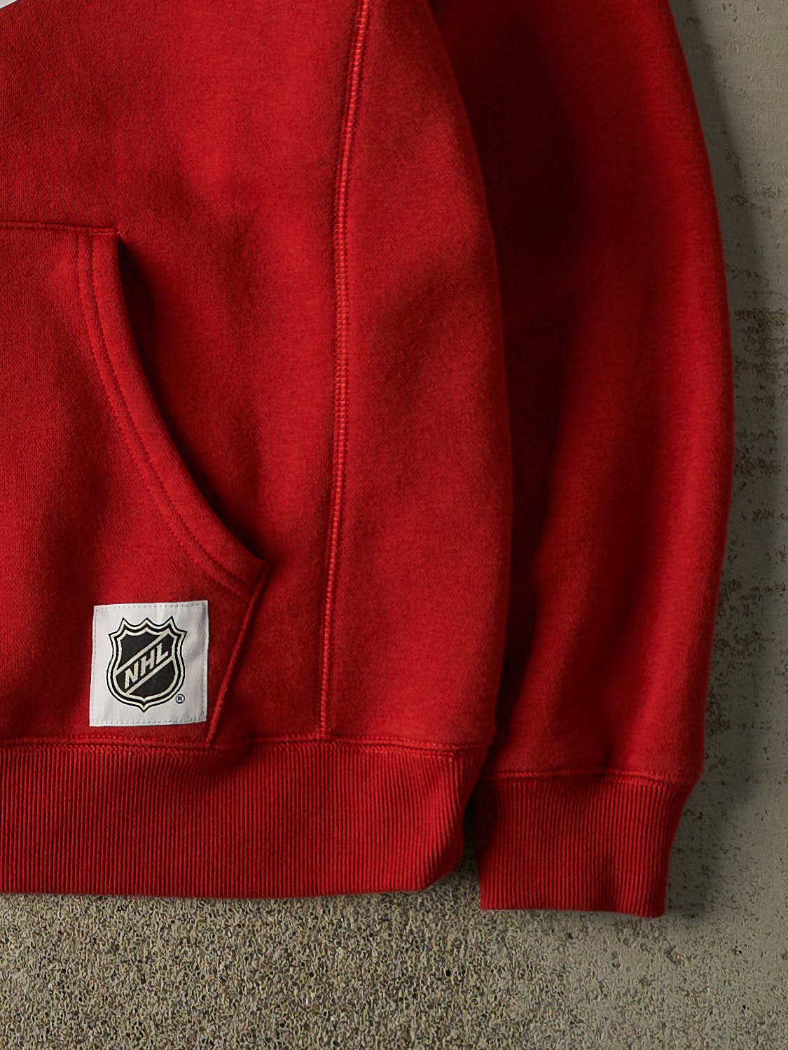 Vintage Y2K Red Montreal Canadiens Hoodie (L)