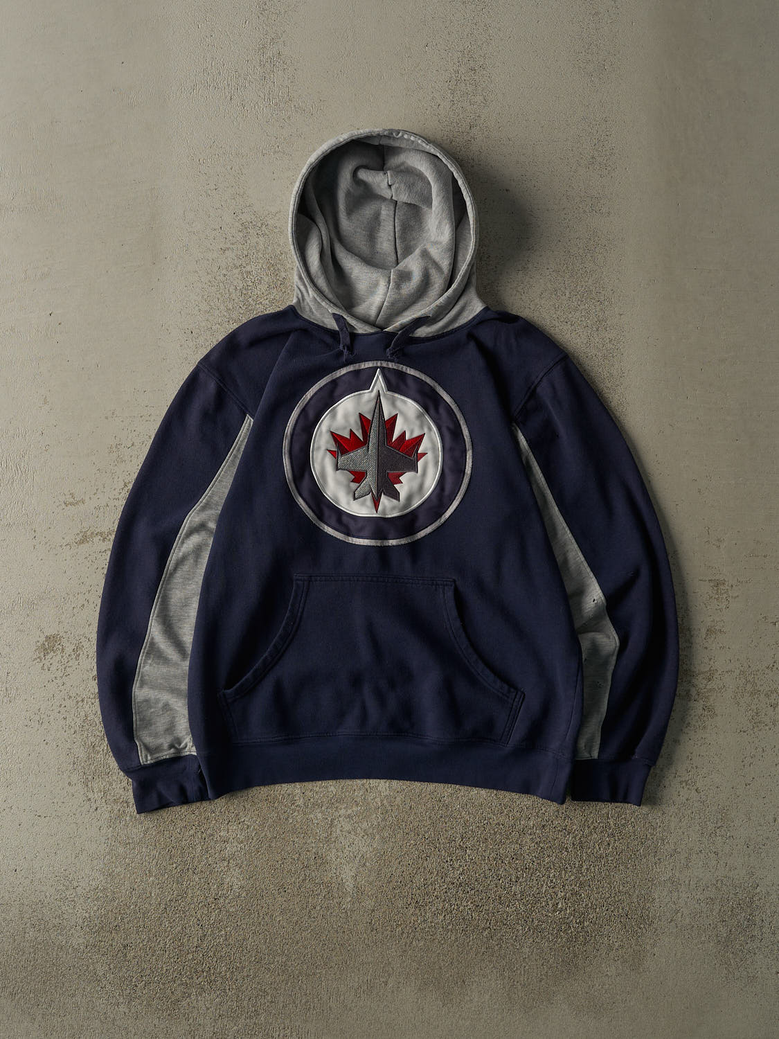Vintage Y2K Navy Blue Winnipeg Jets Embroidered Hoodie (M/L)
