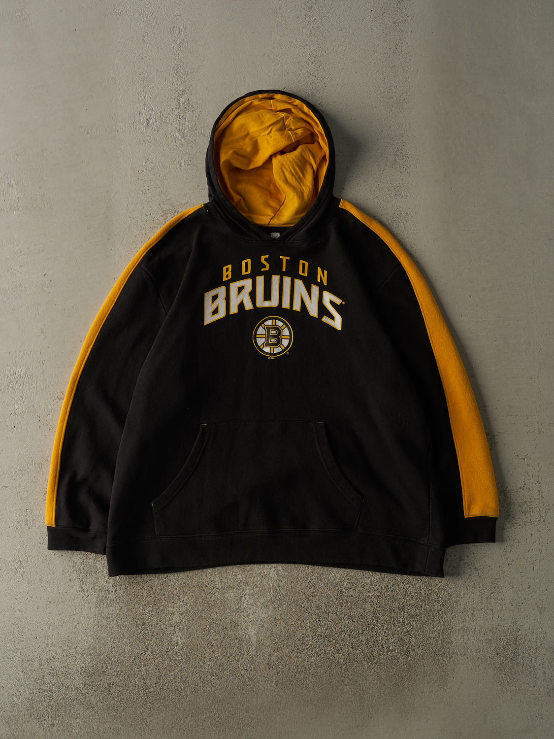 Vintage Y2K Black & Yellow Boston Bruins Hoodie (XXL/XXXL)