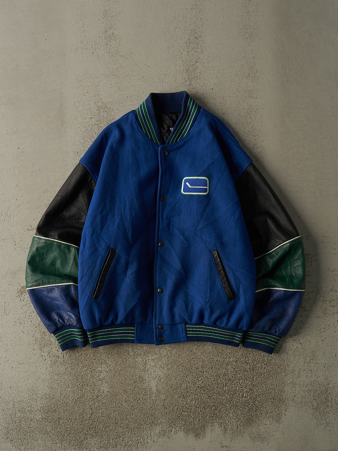 Vintage 90s Blue Vancouver Canucks Varsity Jacket (XL)